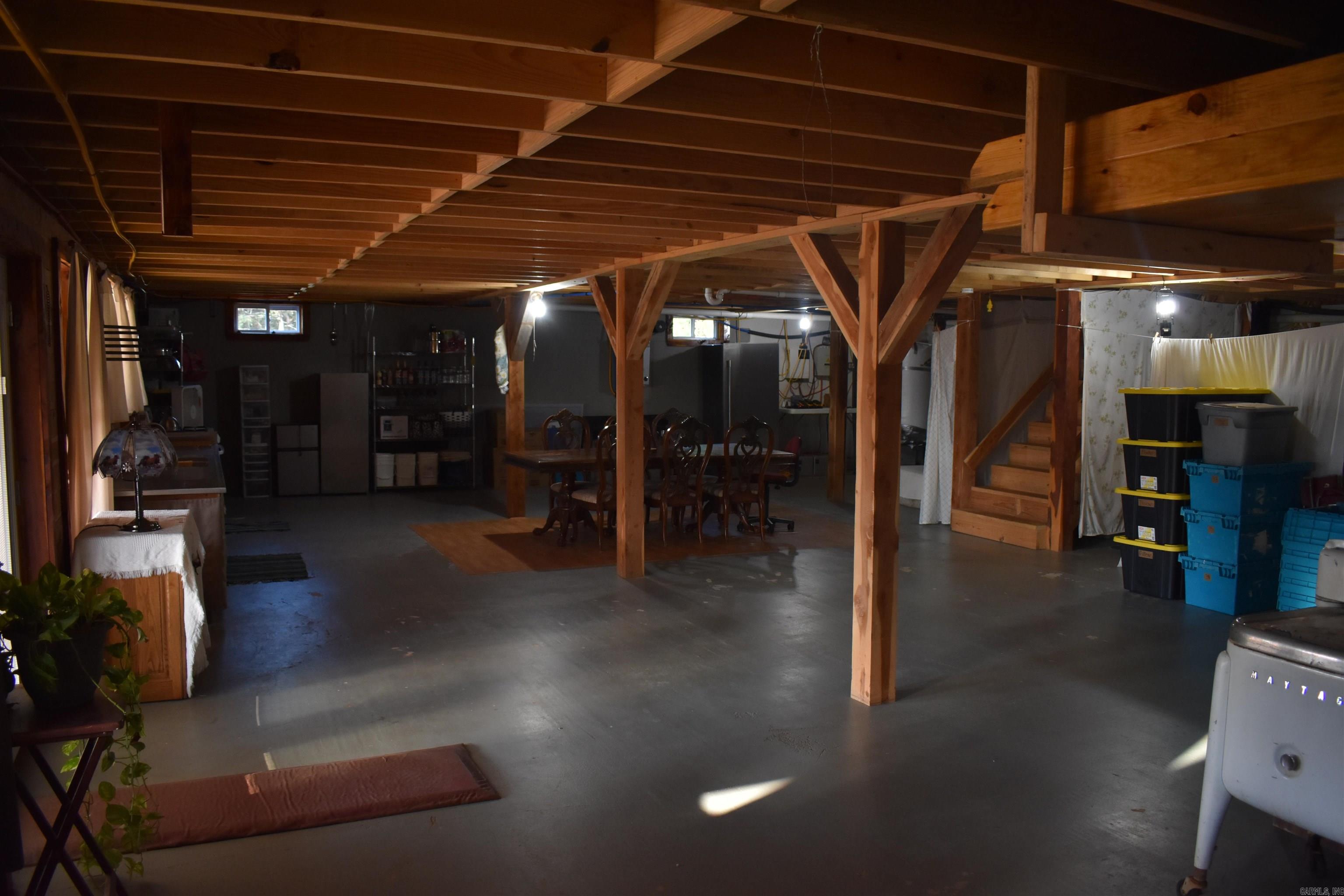 1571 Coleman RD  Magazine, AR