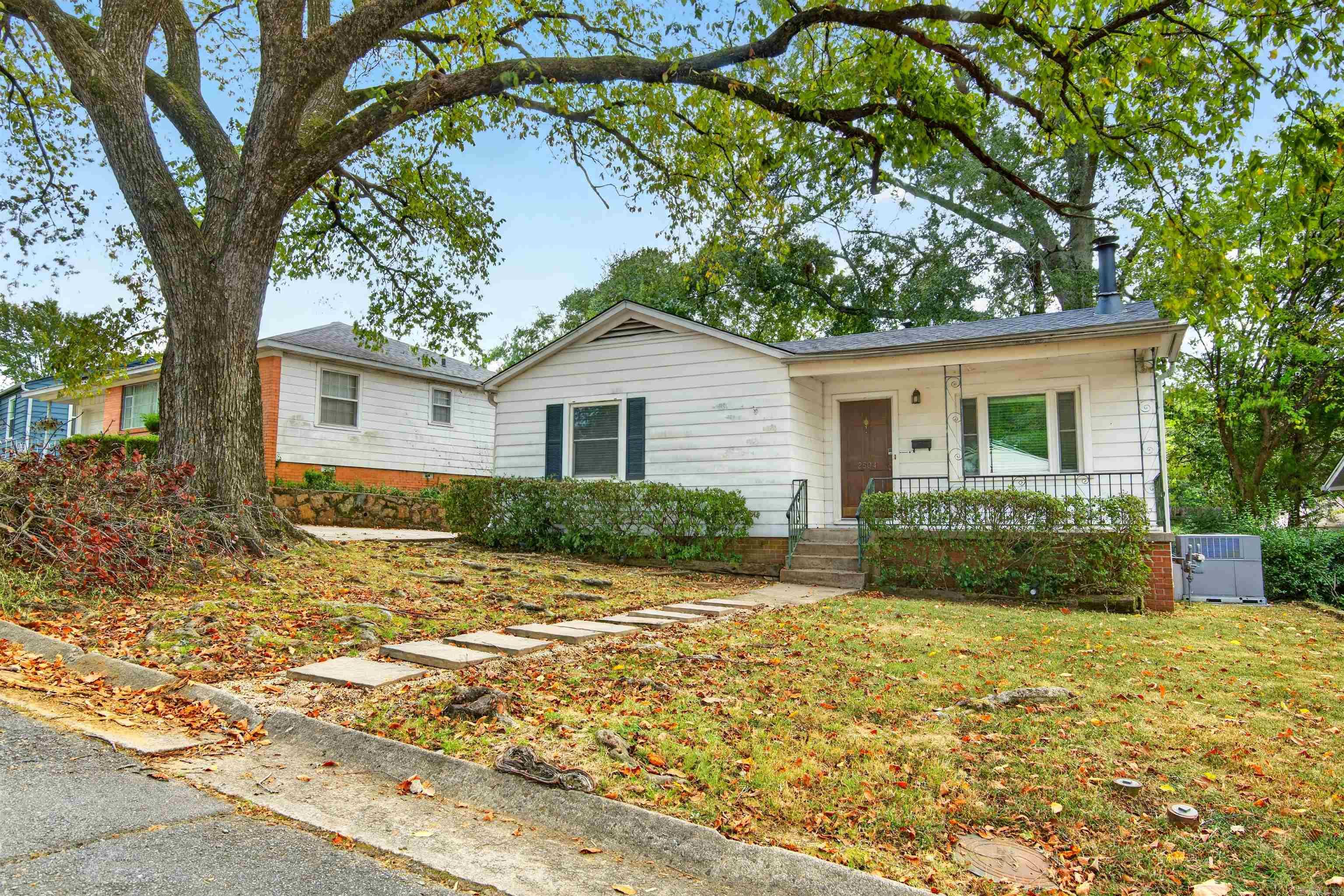 2504 Blackwood  Little Rock, AR