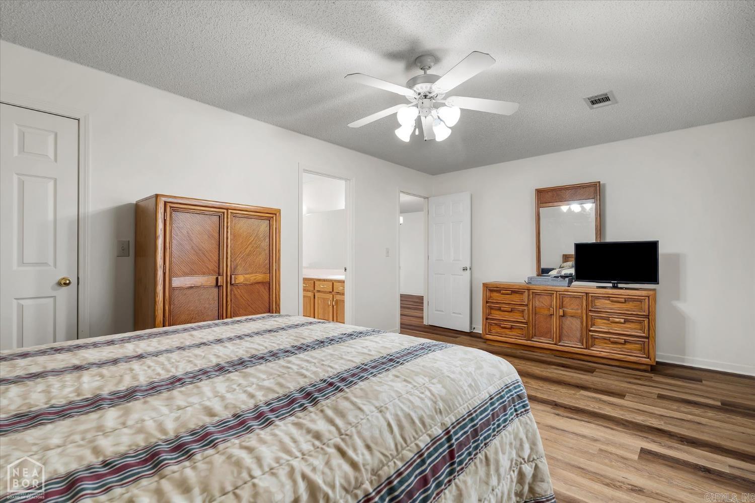 123 Dennis  Lake City, AR