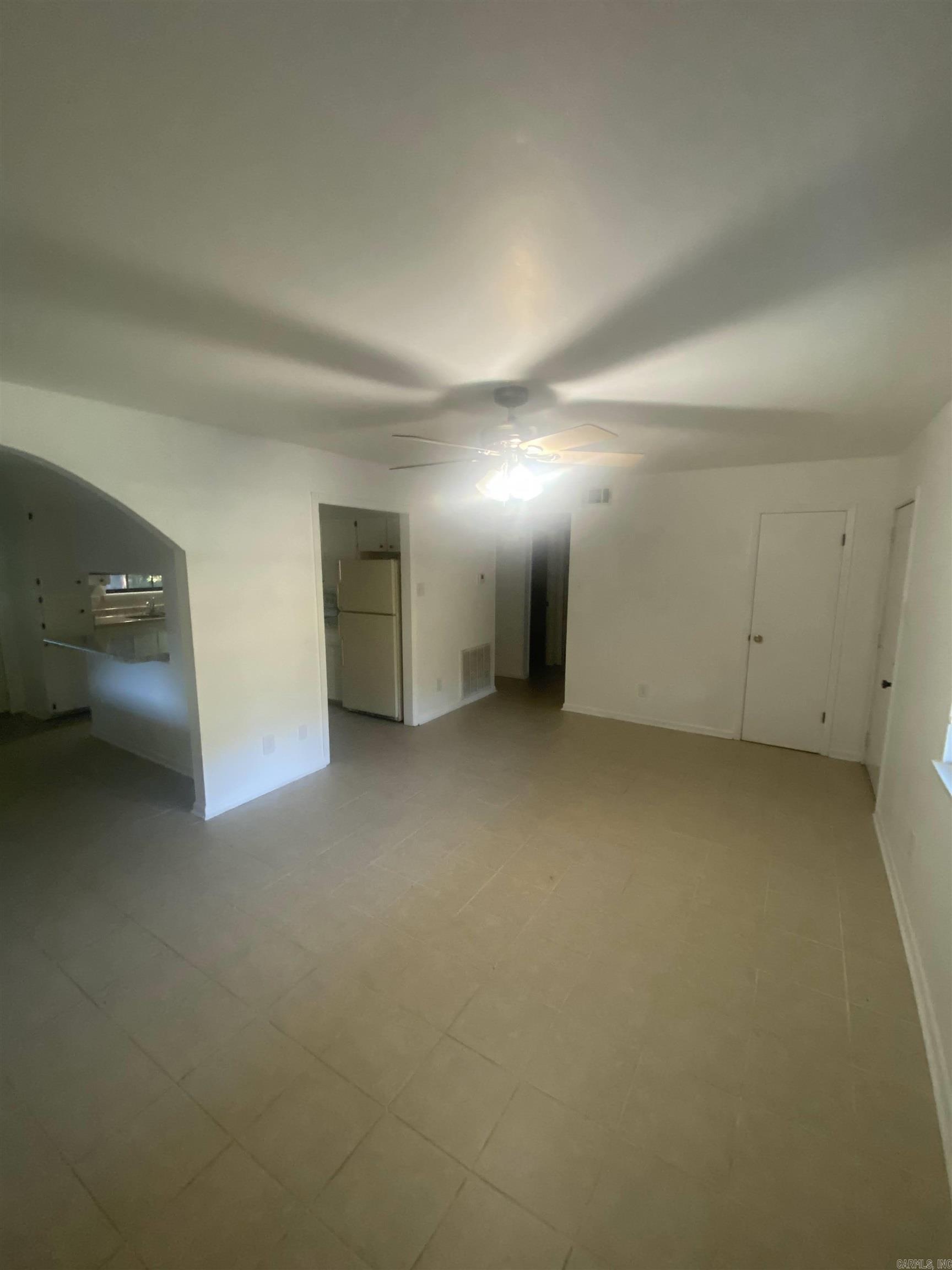 15 Jennifer St — photo 5