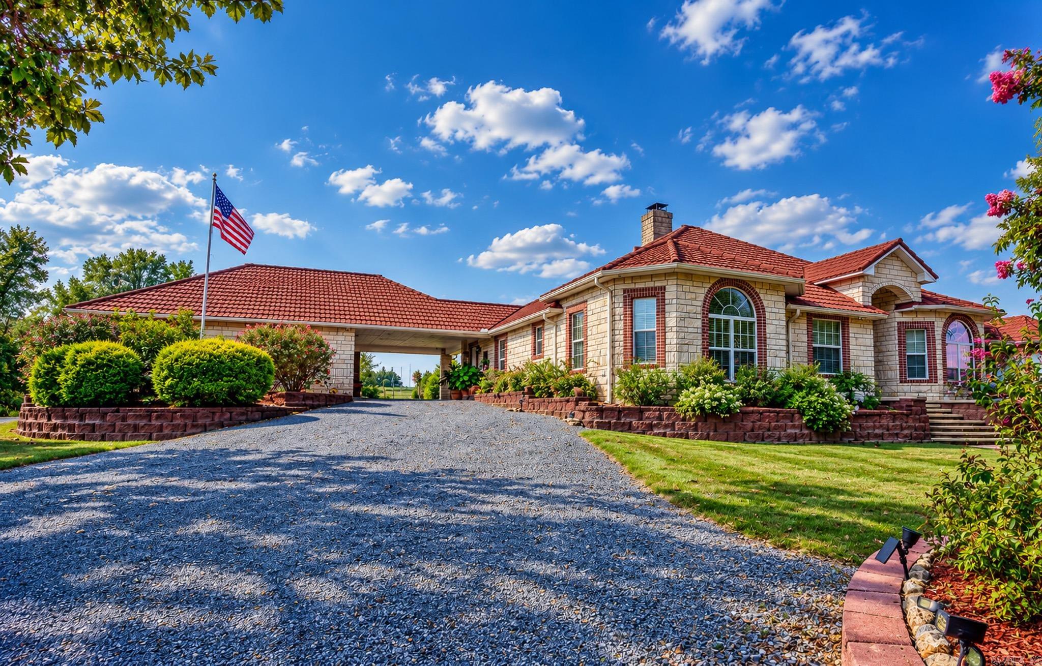344 E Hwy 375 Mena, AR 71953