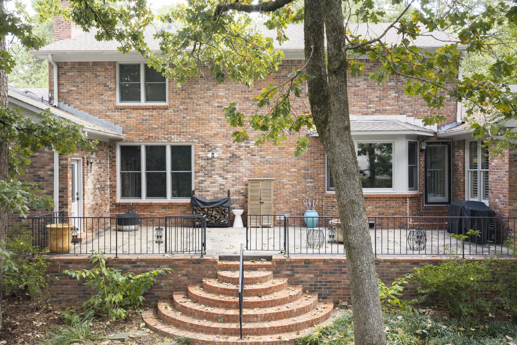 3 Oakmont Court Little Rock, AR 72212