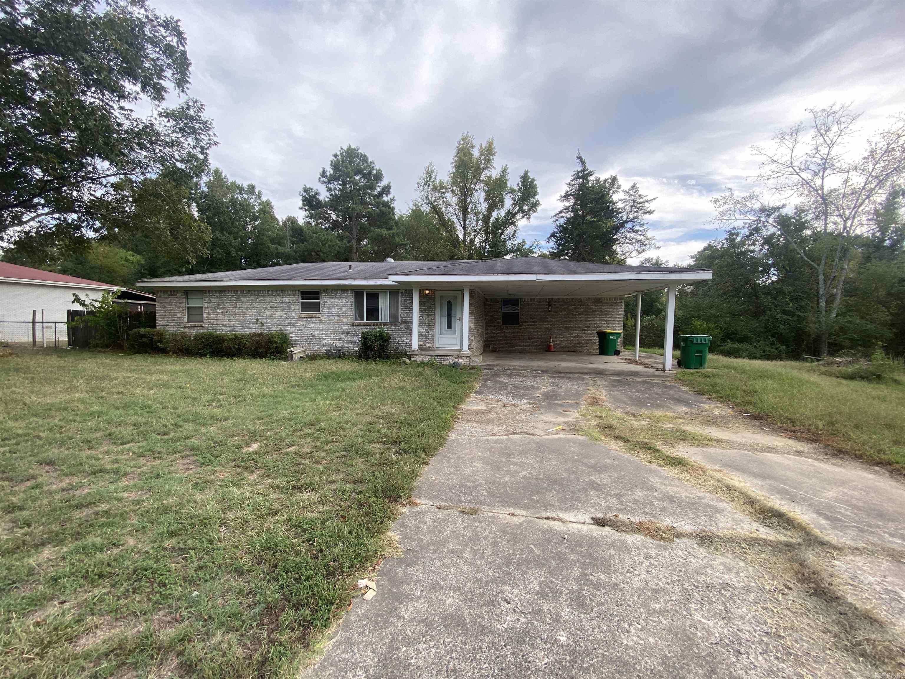 11217 Jacksonville Cato Road — exterior