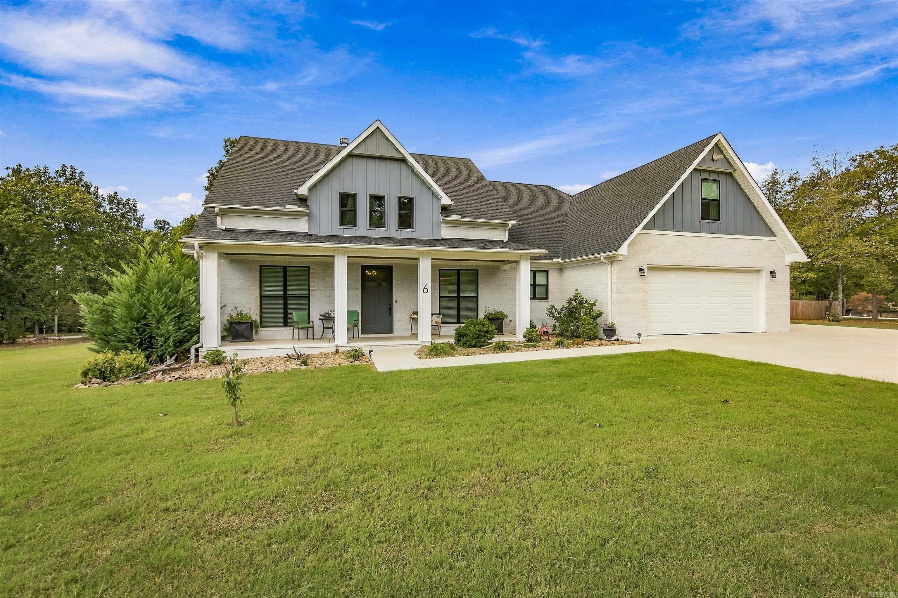 6 Emerald Ln. Greers Ferry, AR 72067