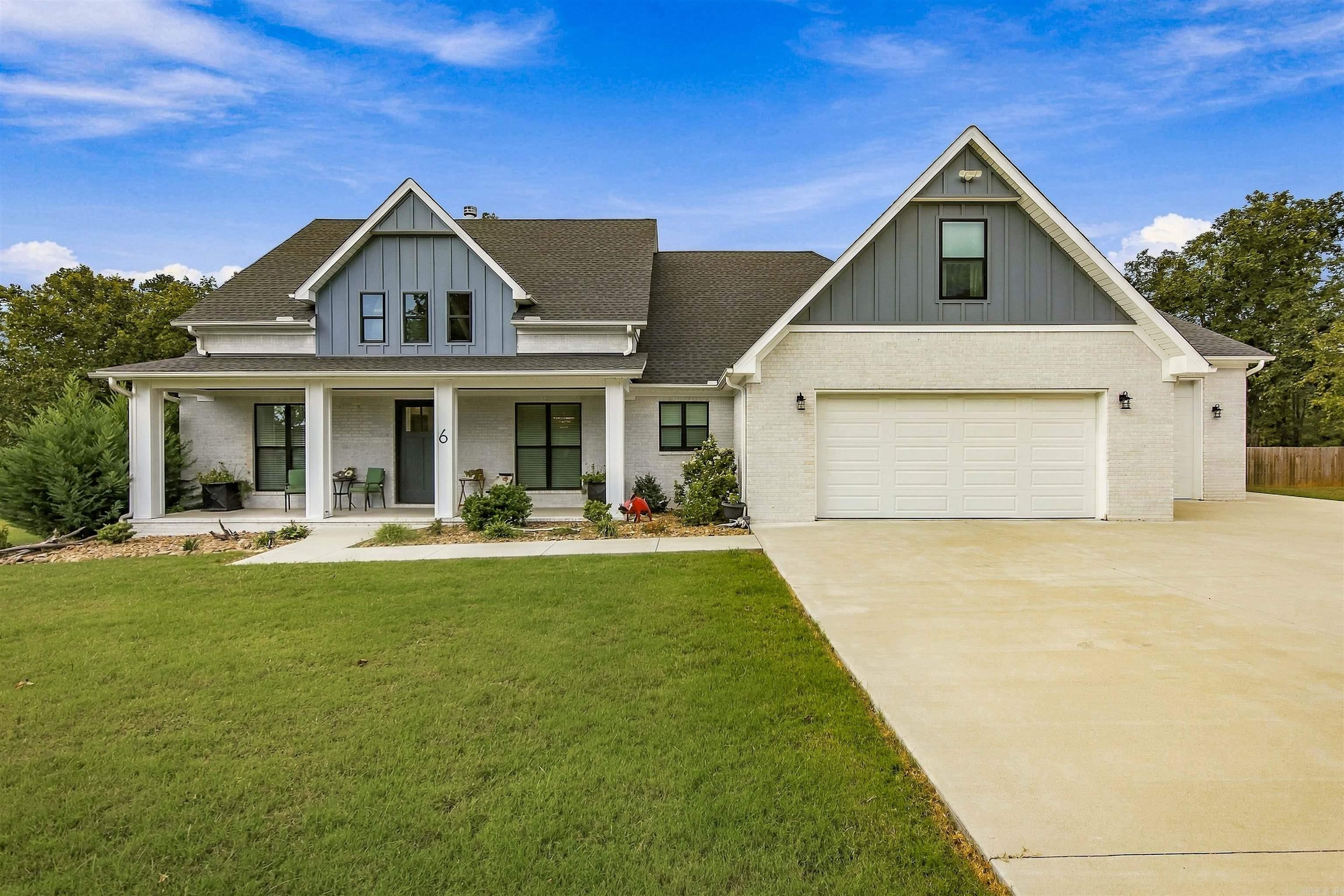 6 Emerald Ln. Greers Ferry, AR 72067