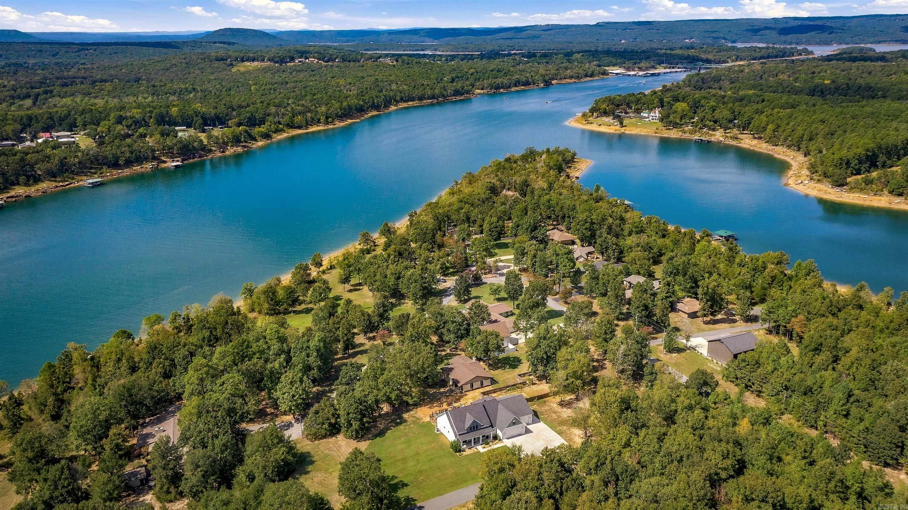 6 Emerald Ln. Greers Ferry, AR 72067