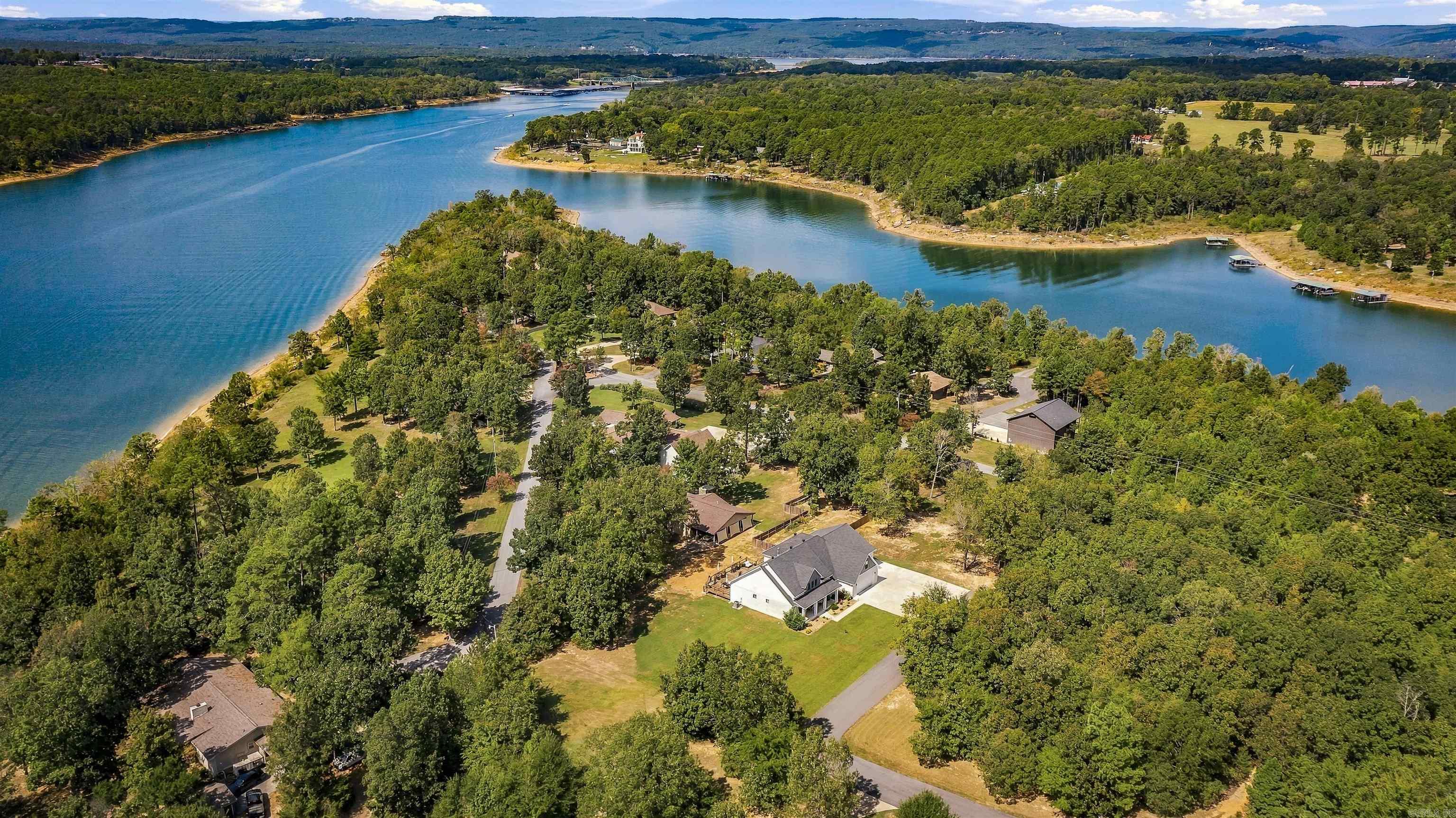 6 Emerald Ln. Greers Ferry, AR 72067