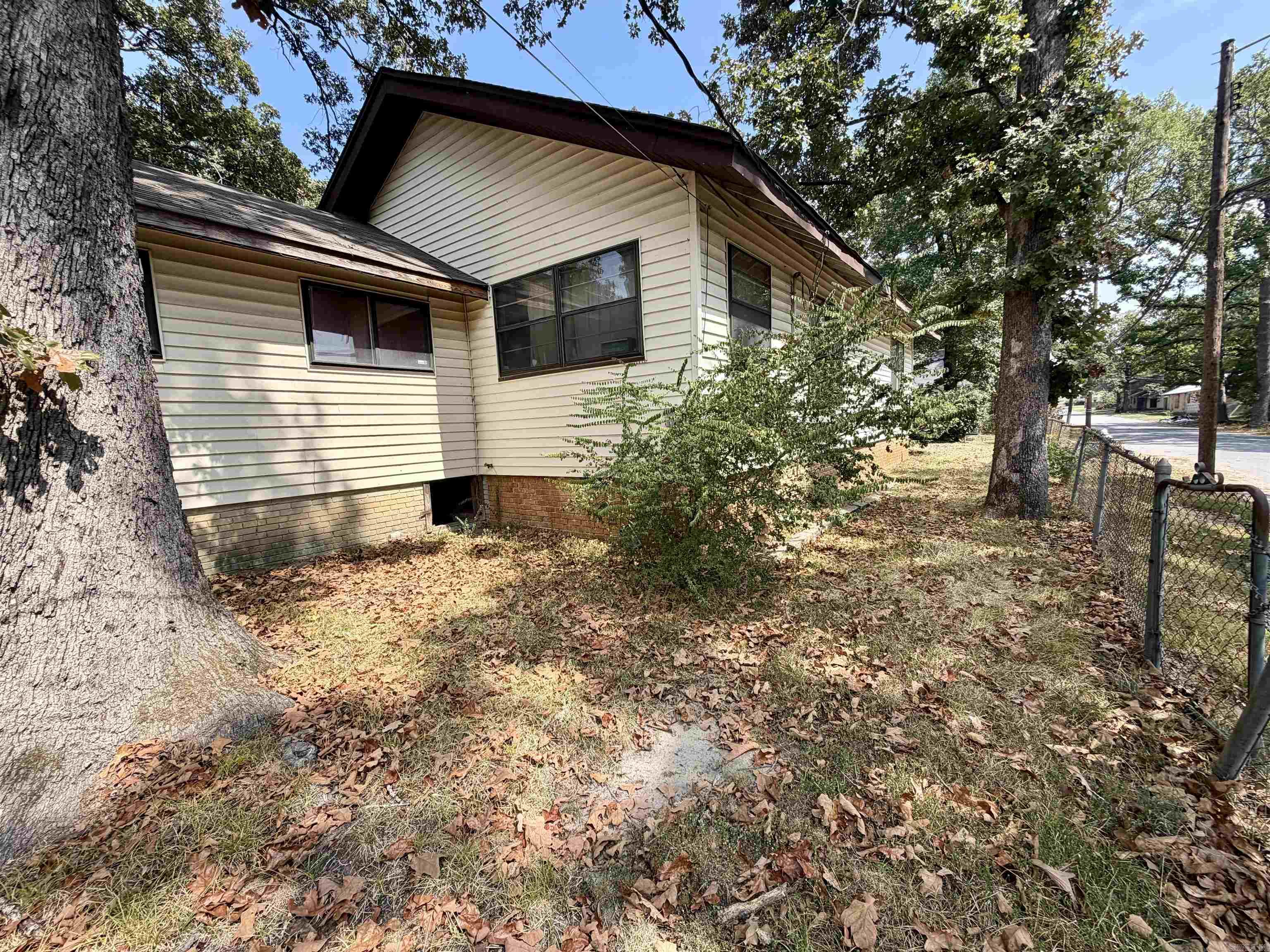 2124 S Valentine  Little Rock, AR