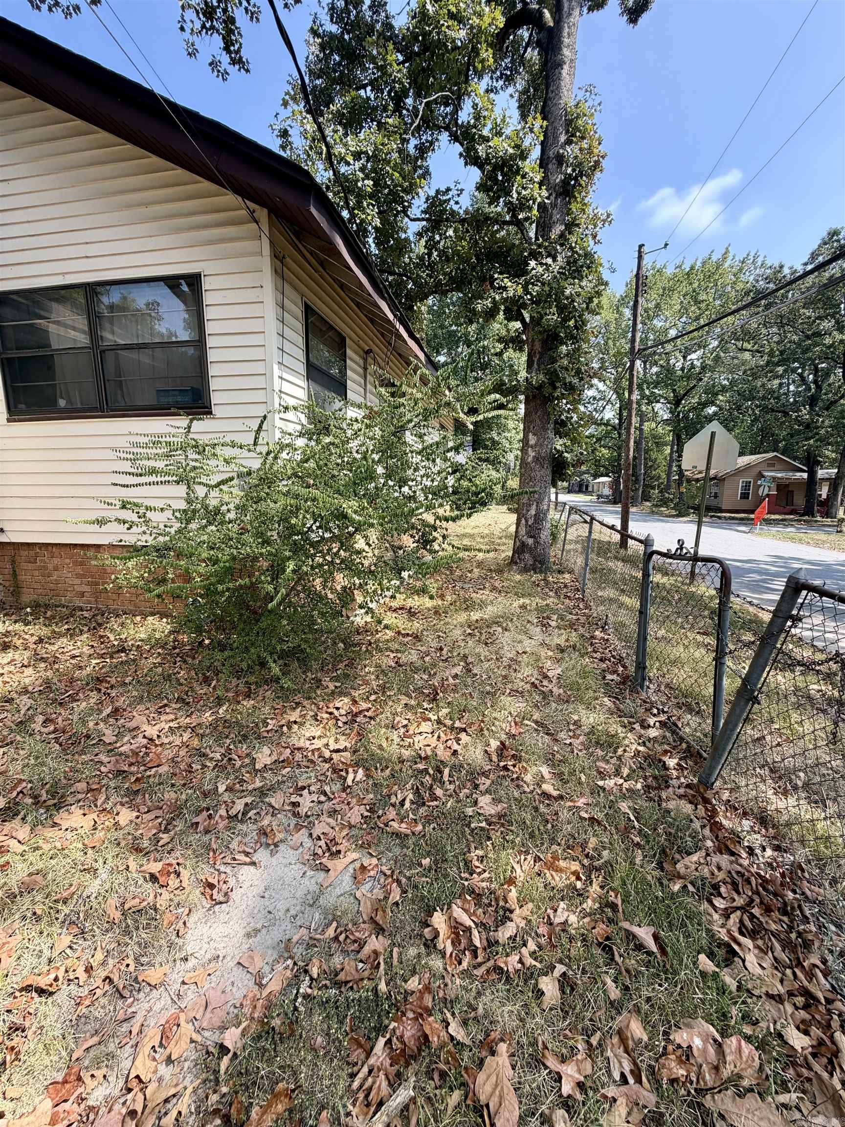 2124 S Valentine  Little Rock, AR