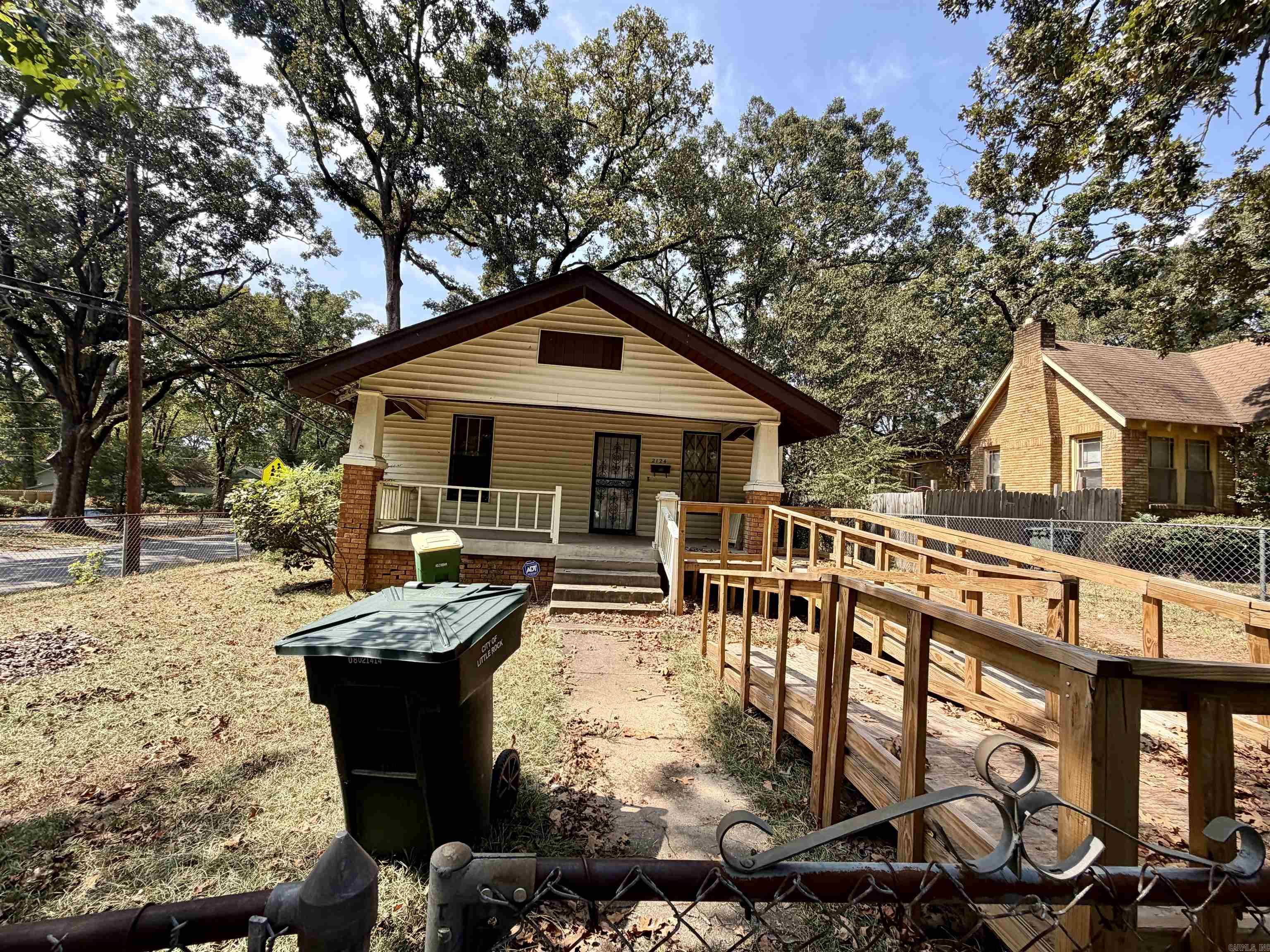 2124 S Valentine  Little Rock, AR