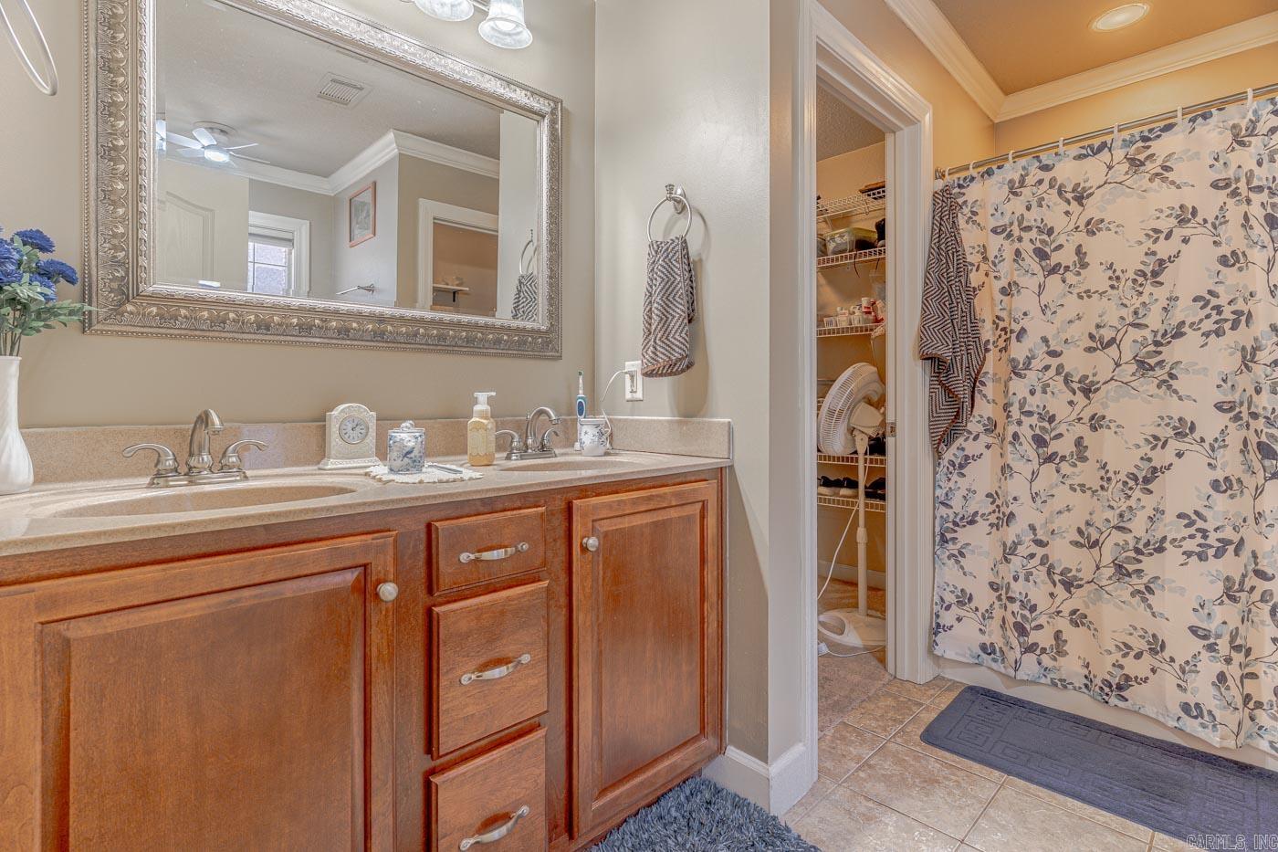 4012 Cypress Glenn Cv Jonesboro, AR 72405