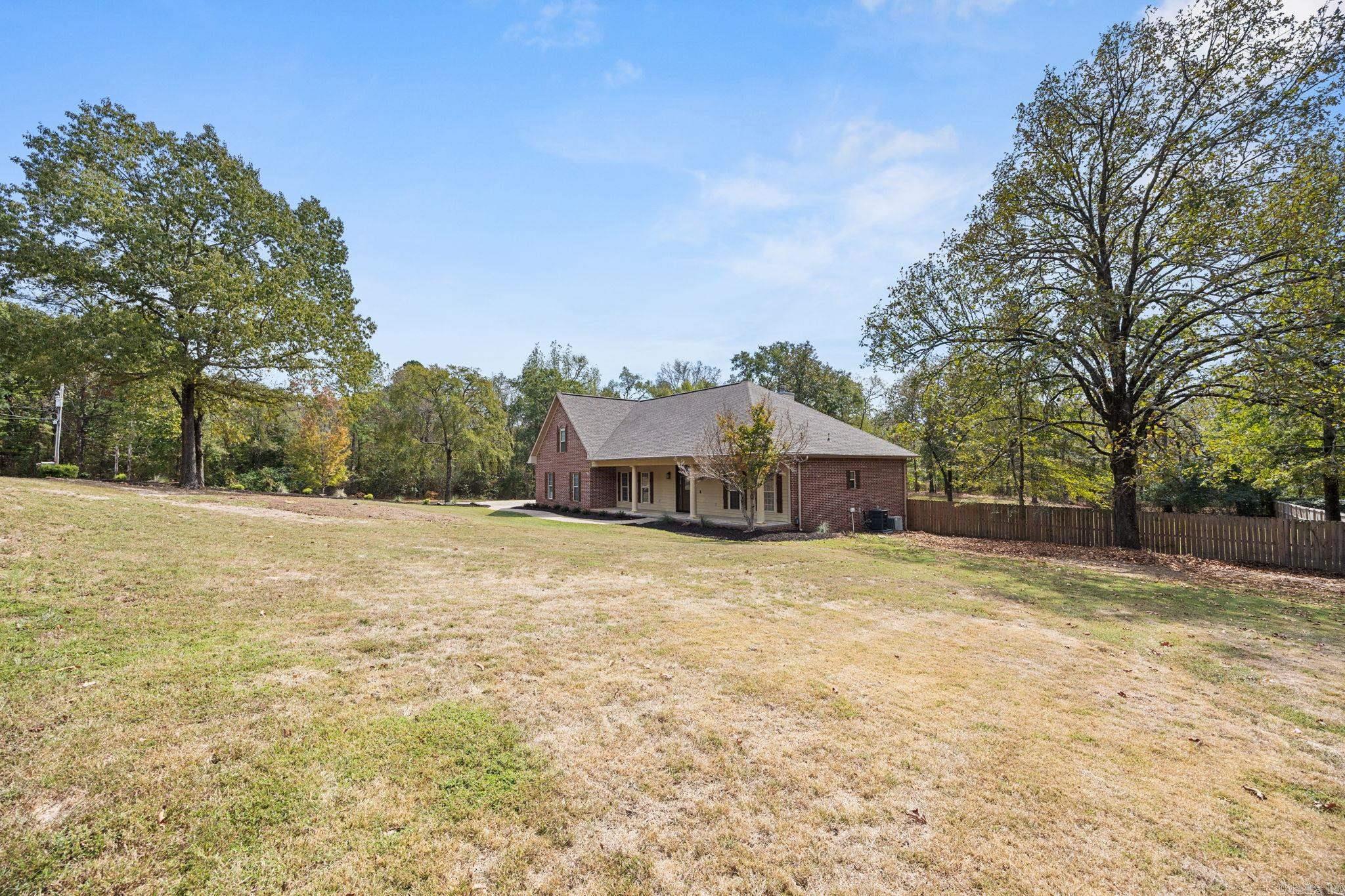 170 Parkway Square  Pearcy, AR