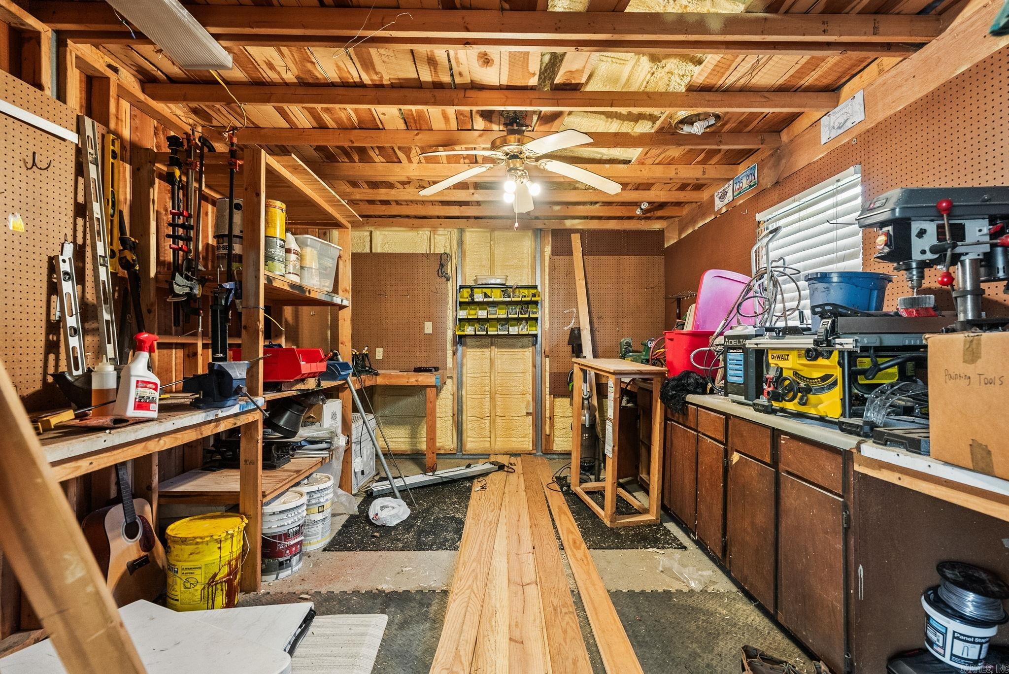 29 Piney Bigelow, AR 72016