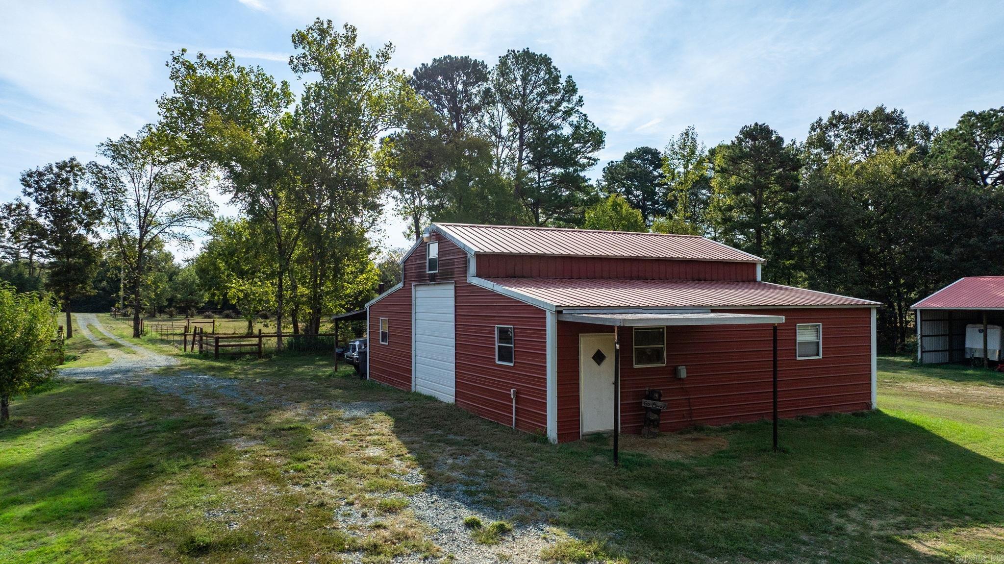 29 Piney Bigelow, AR 72016