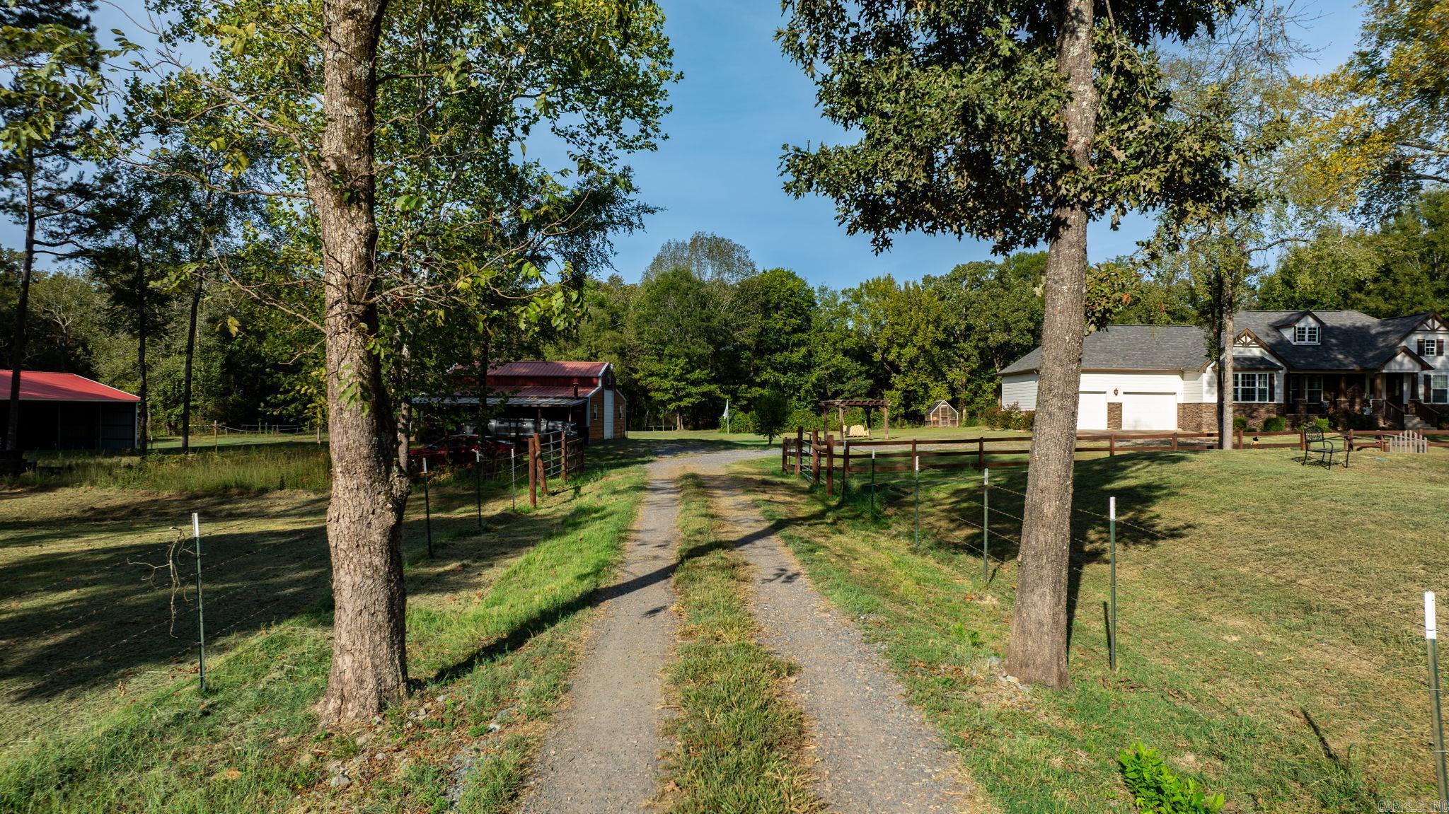 29 Piney Bigelow, AR 72016