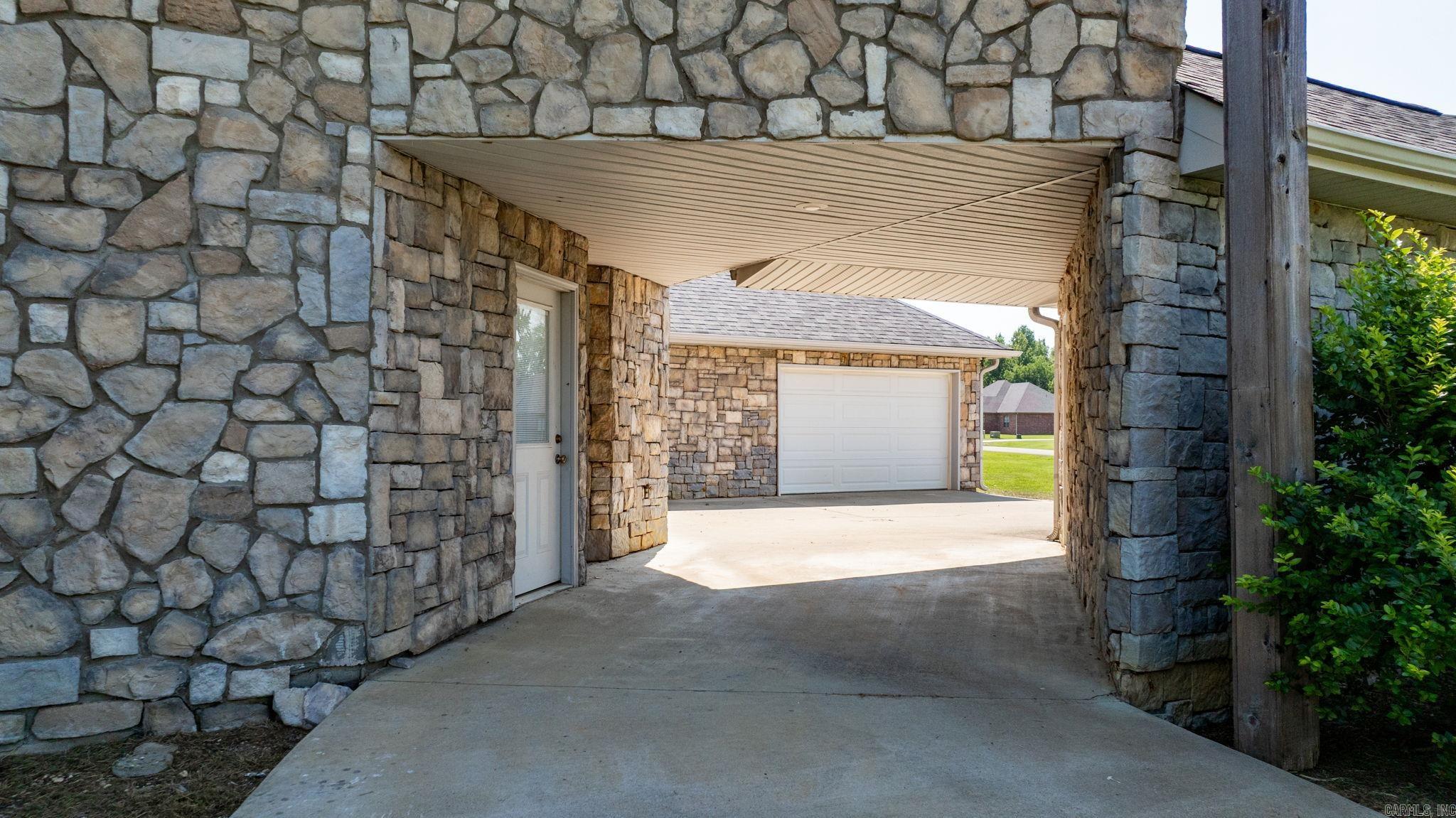 40 Pearson Ridge Road Greenbrier, AR 72058-9181