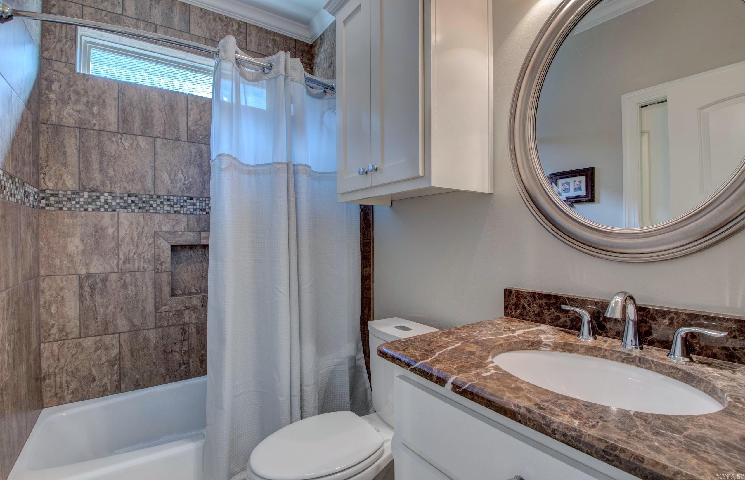 32 Tournay  Little Rock, AR