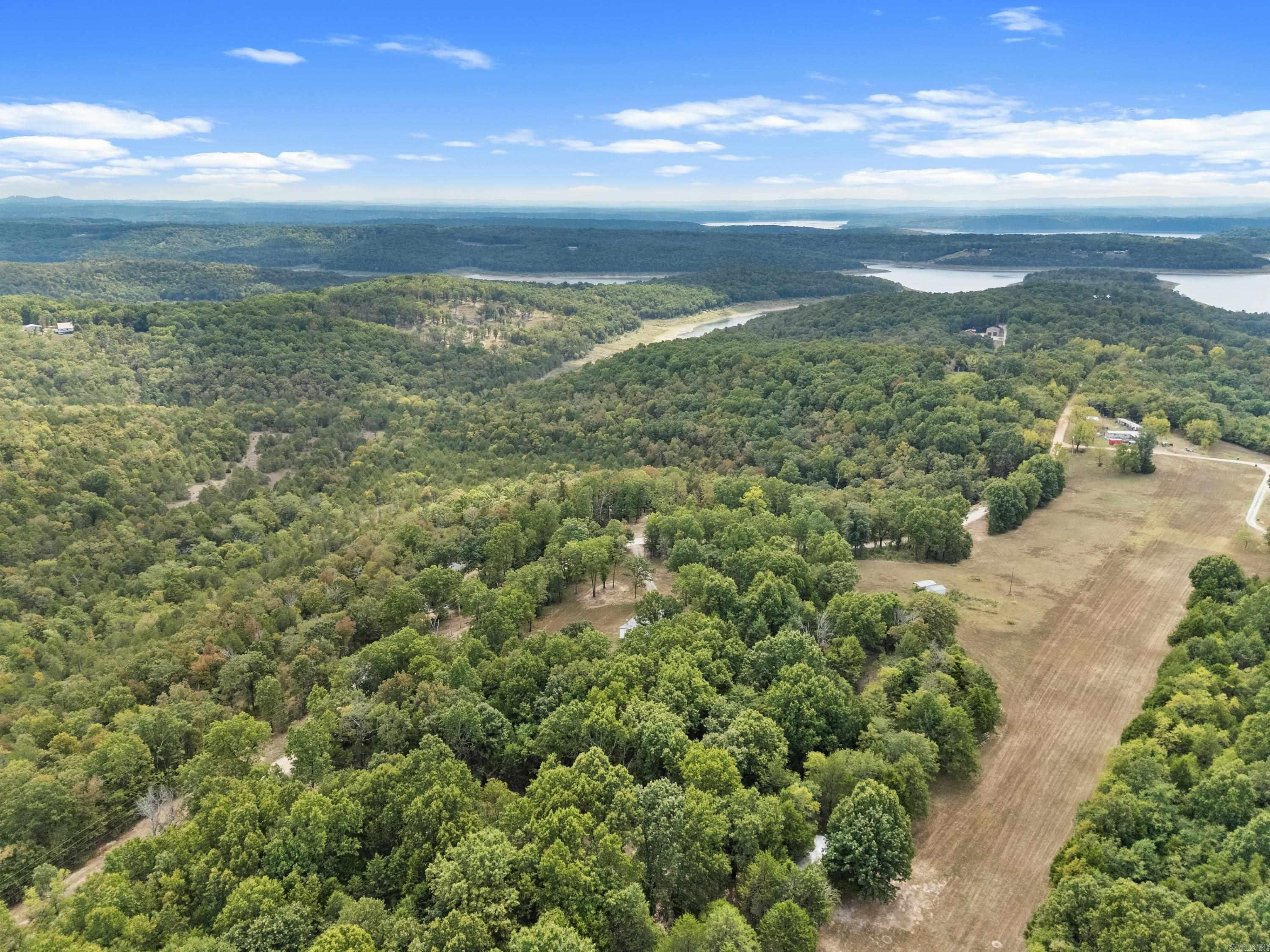1167 MC 118  Oakland, AR