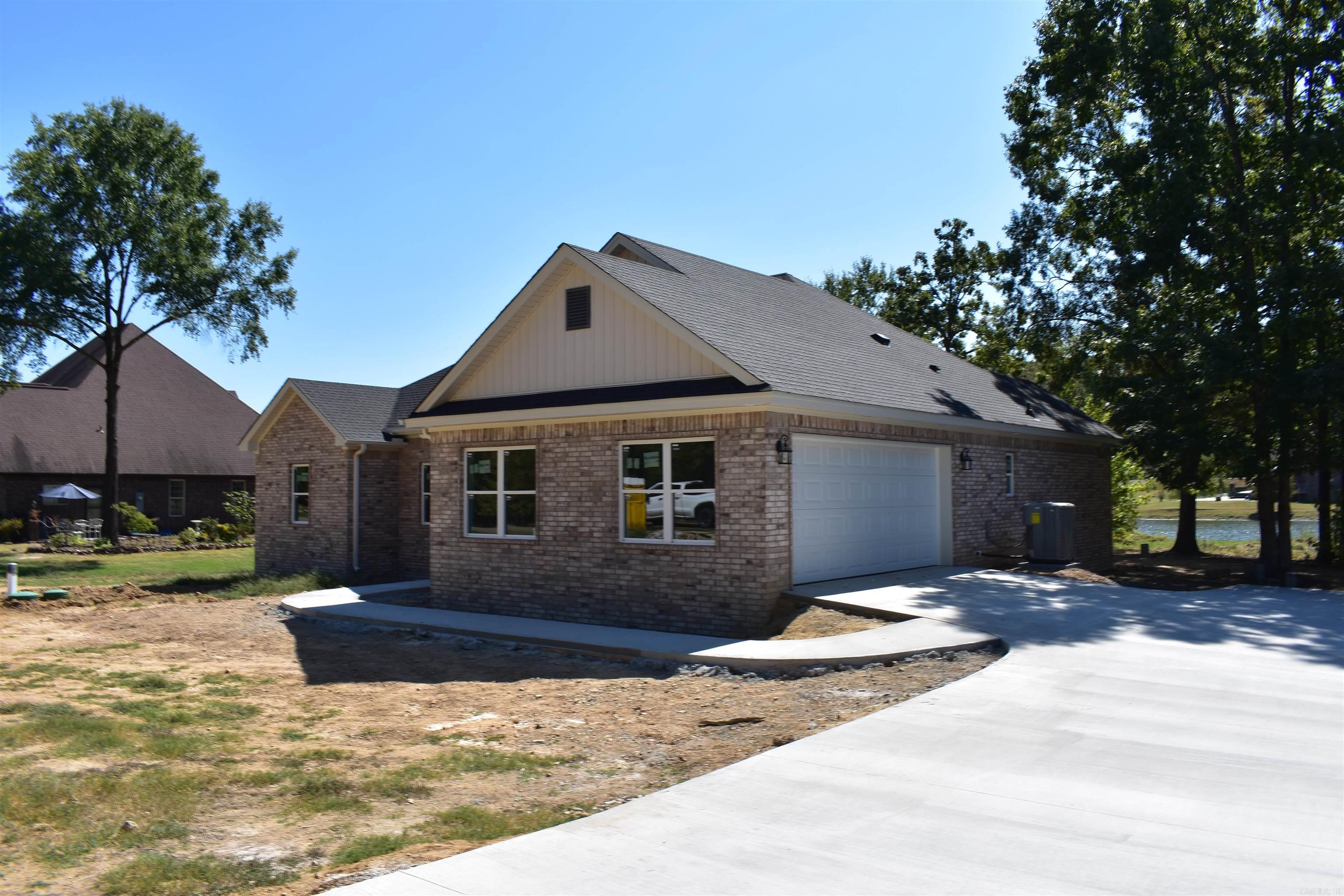 112 Rocky Branch Cove — exterior