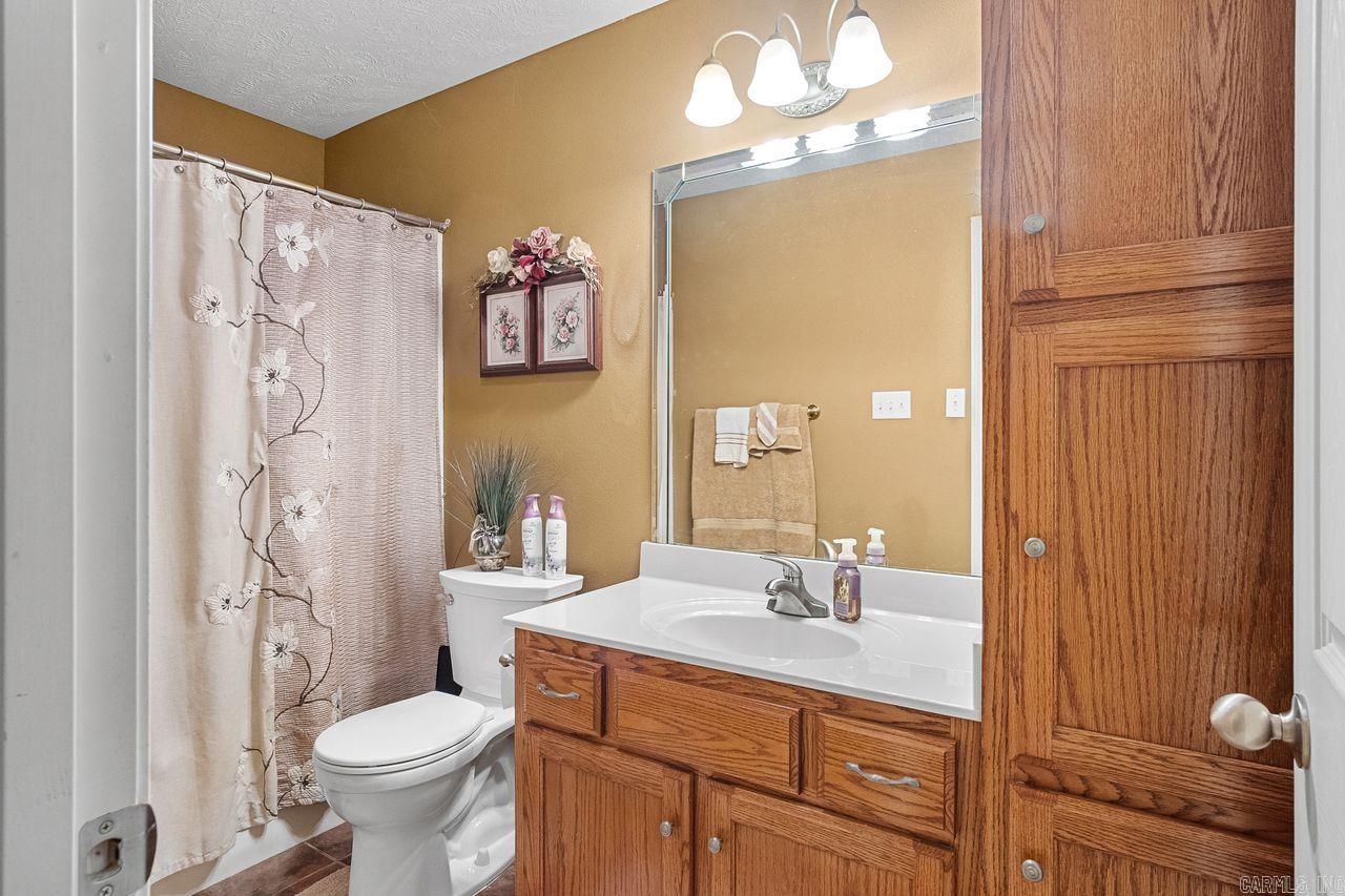 31 Hummingbird Drive Vilonia, AR 72173