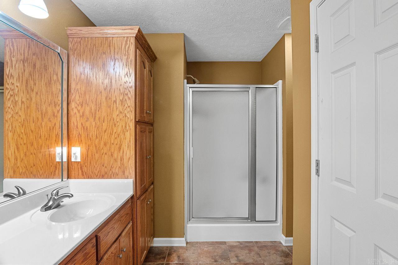 31 Hummingbird Drive Vilonia, AR 72173