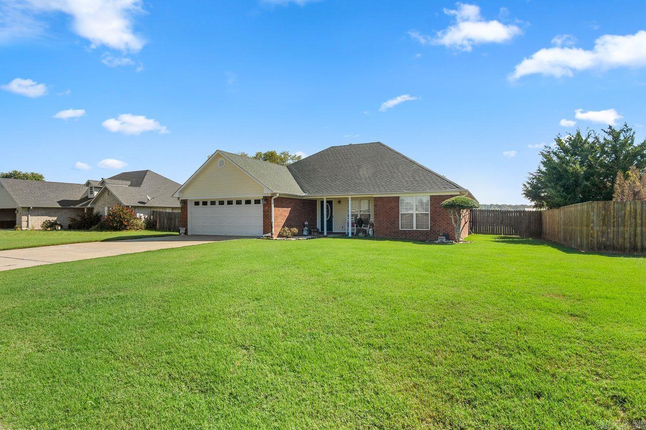 31 Hummingbird Drive Vilonia, AR 72173