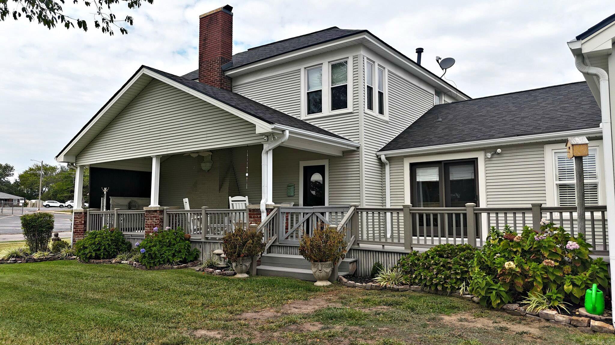 400 Eighth  Mena, AR