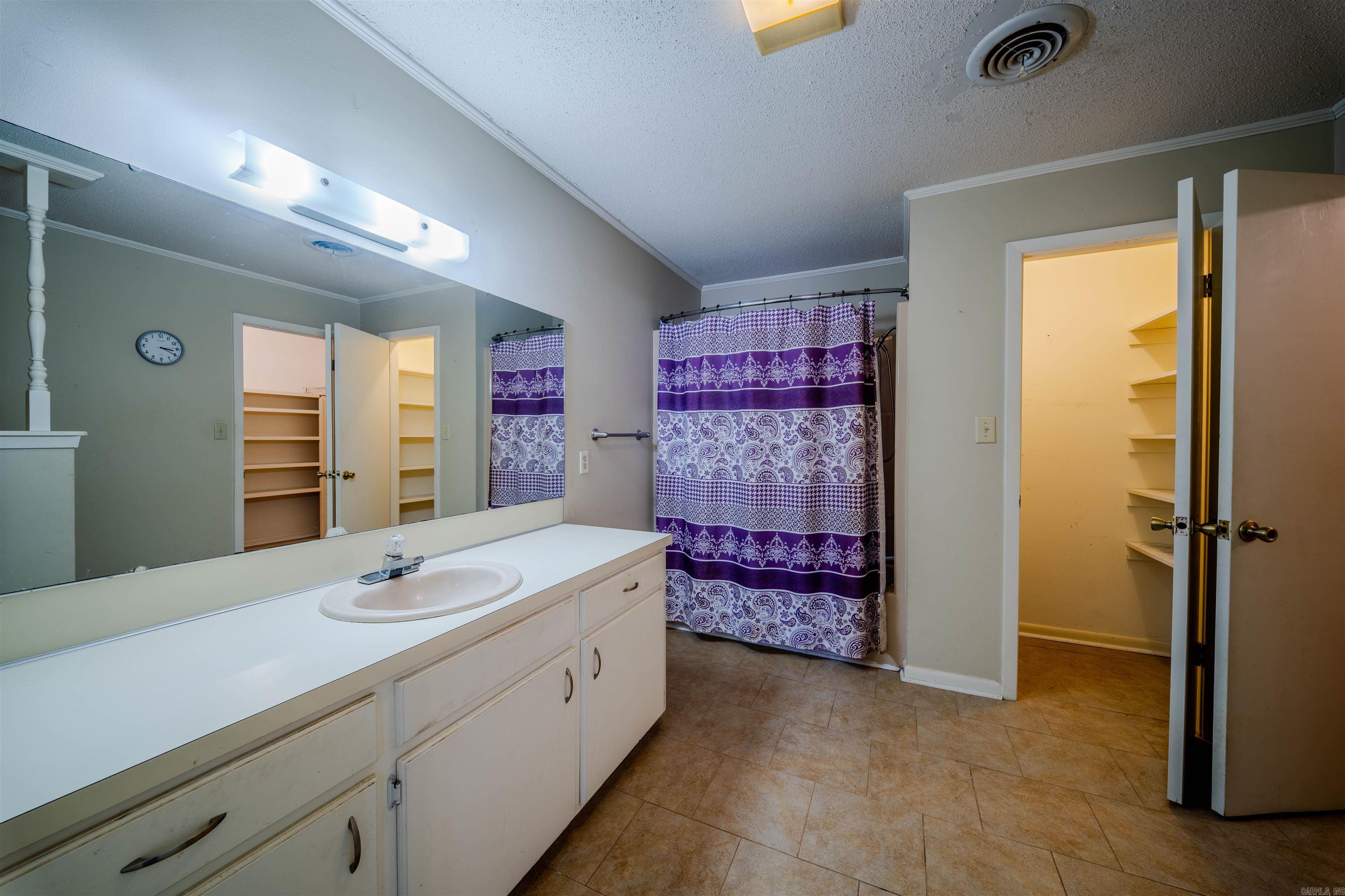 1174 Fabre  Camden, AR