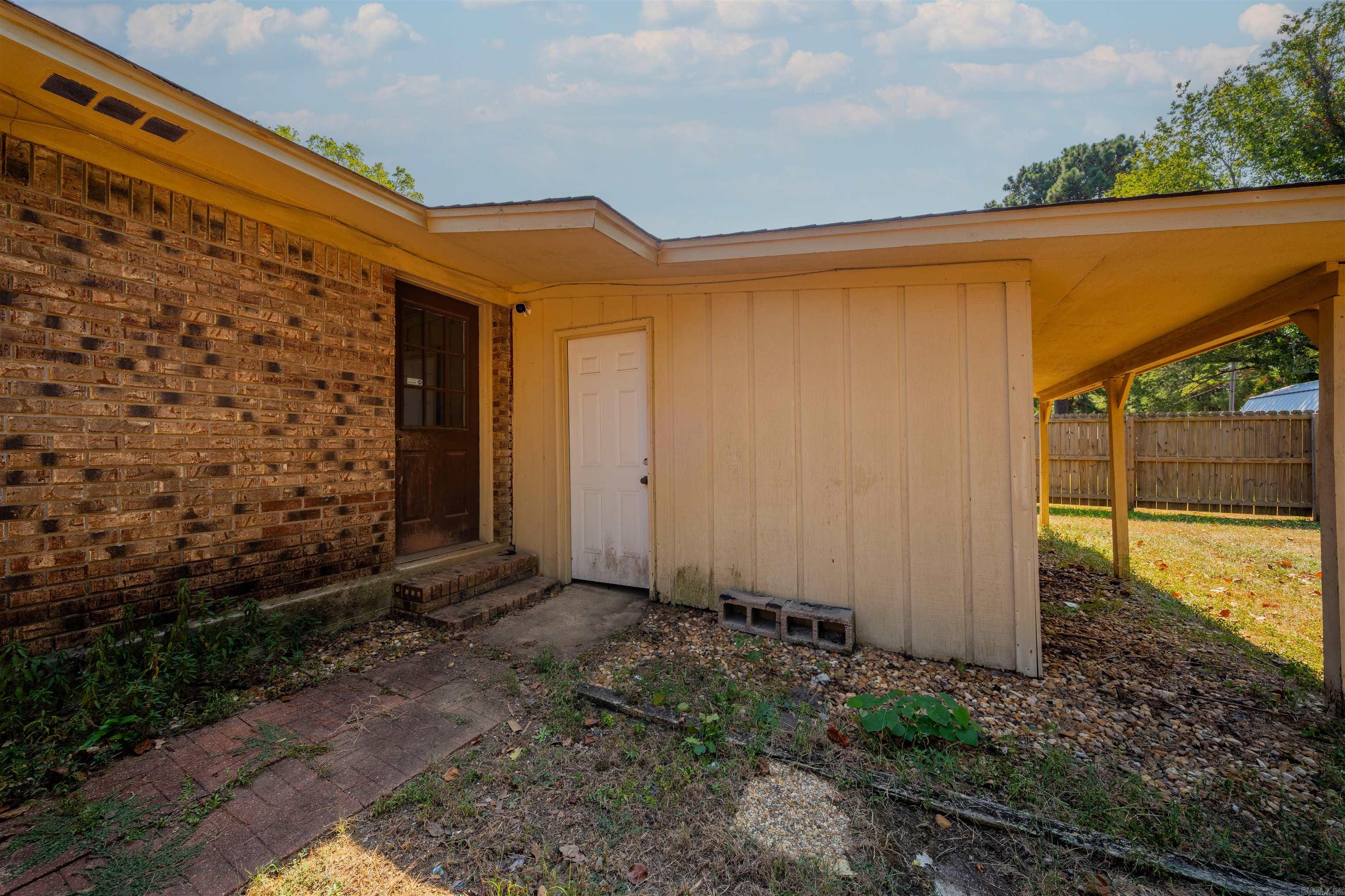1174 Fabre  Camden, AR