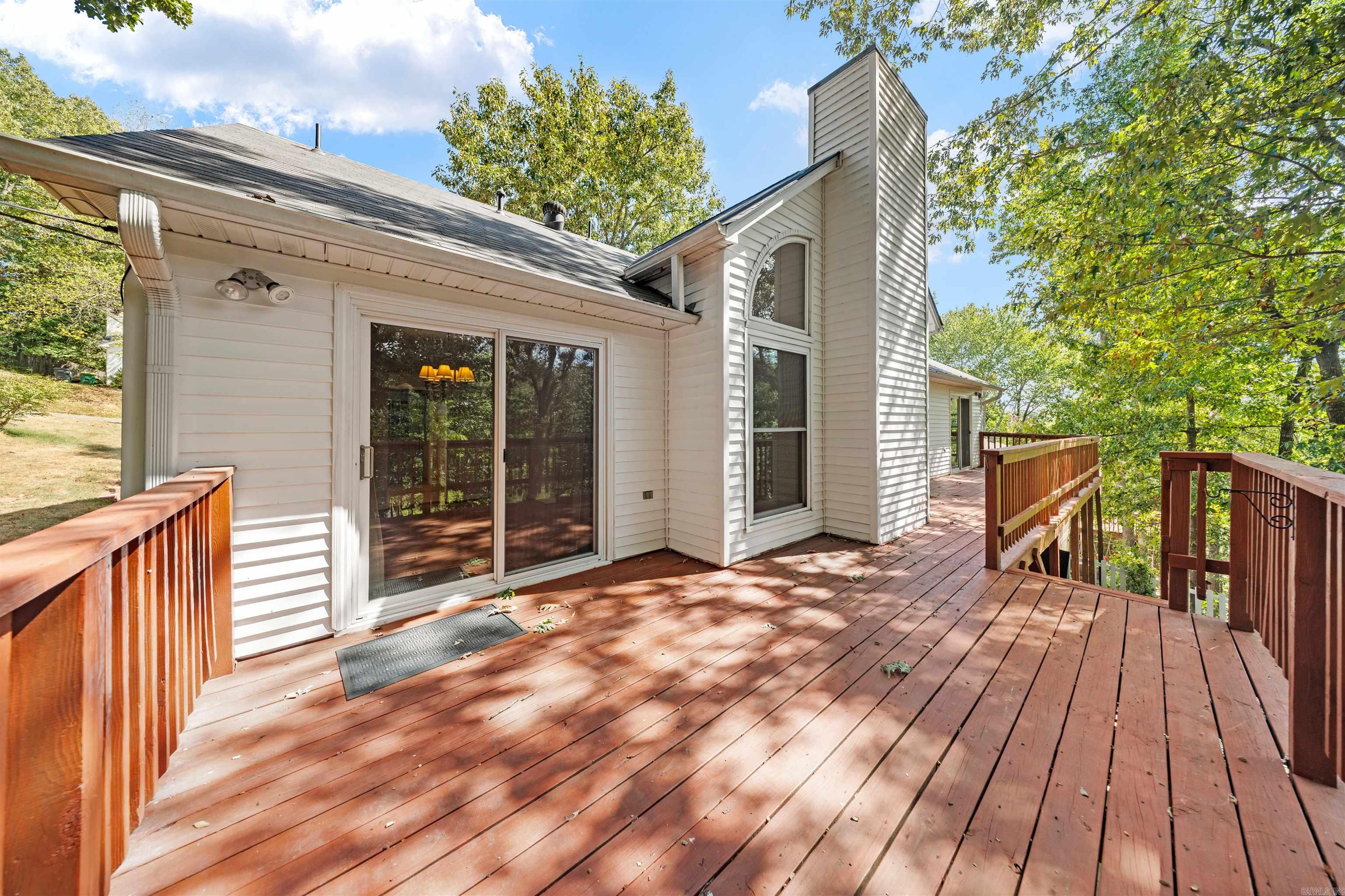 2116 Hickorynut Ct Little Rock, AR 72211