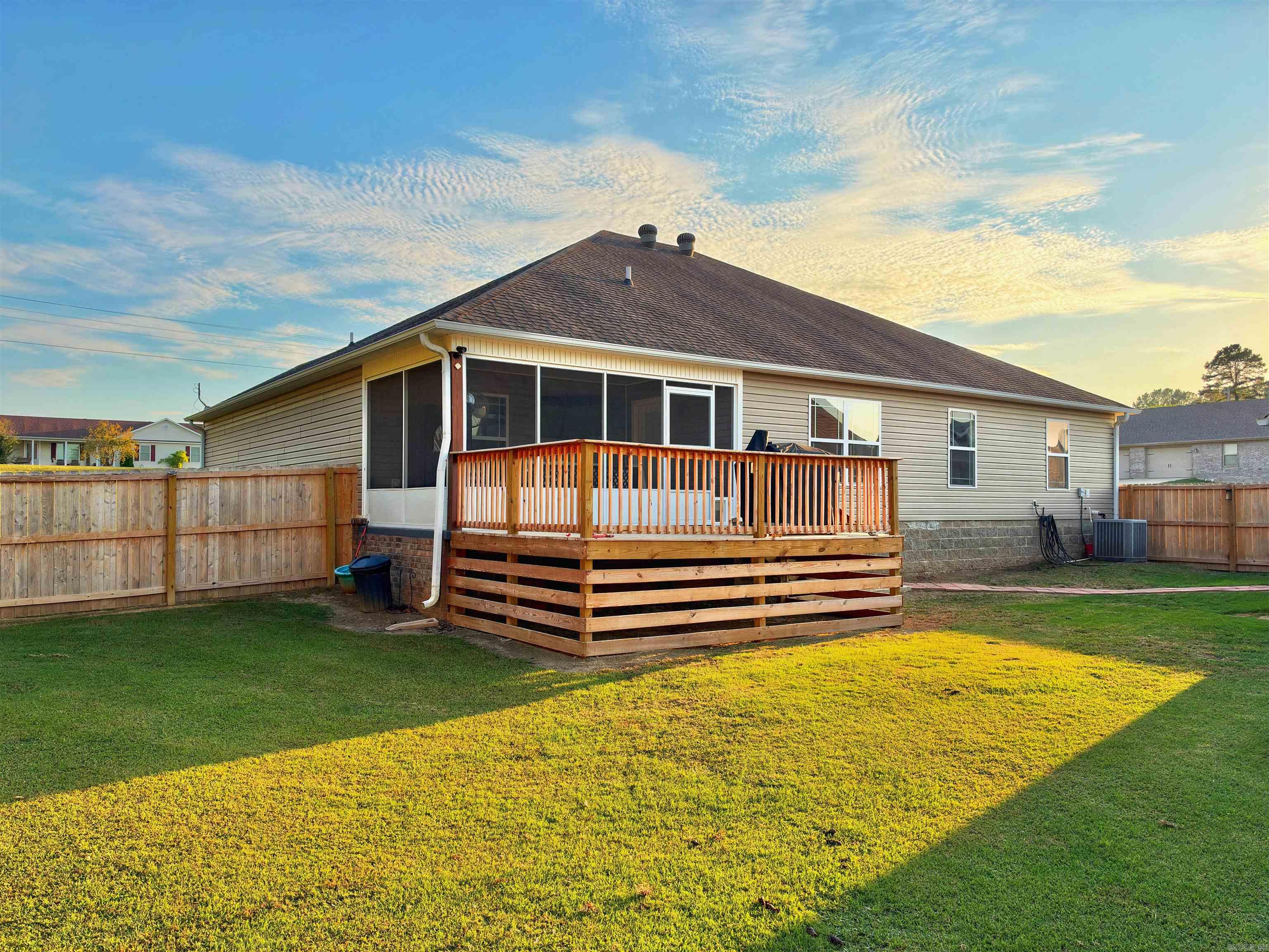 300 Sunset Dr  Paragould, AR