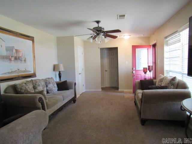 201 Berkshire Circle — photo 3