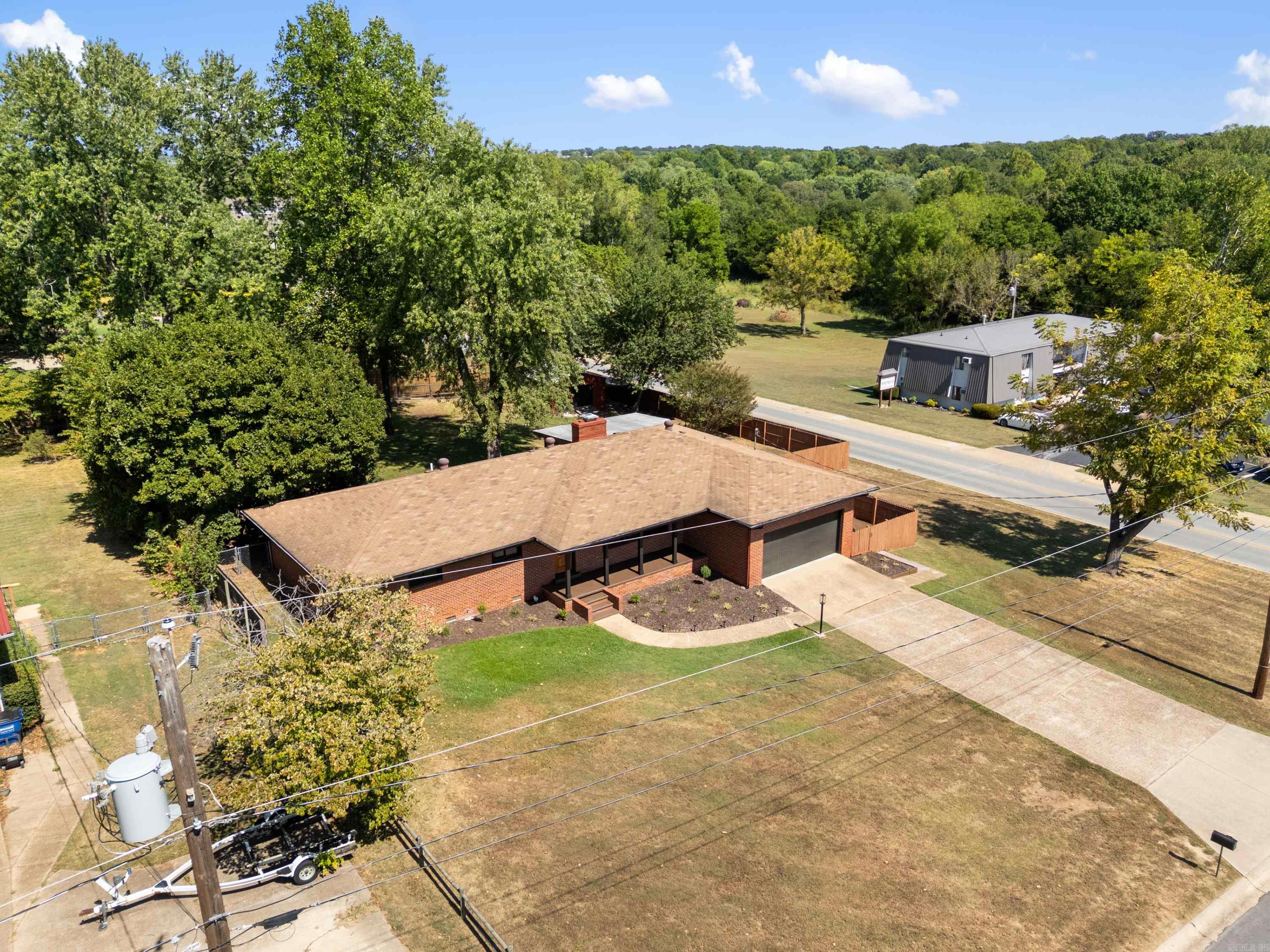 925 E 6th Street  Mountain Home, AR