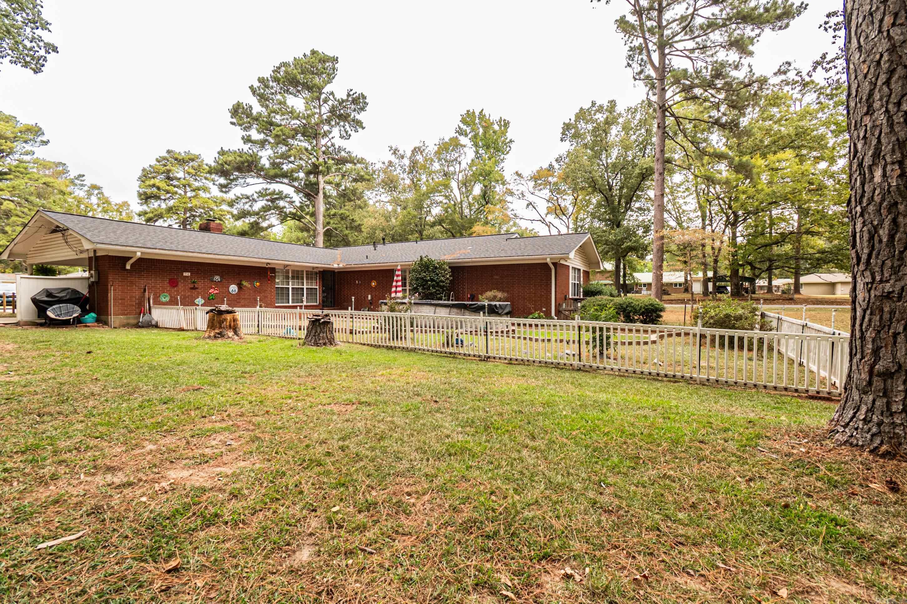 400 E Franklin  Star City, AR
