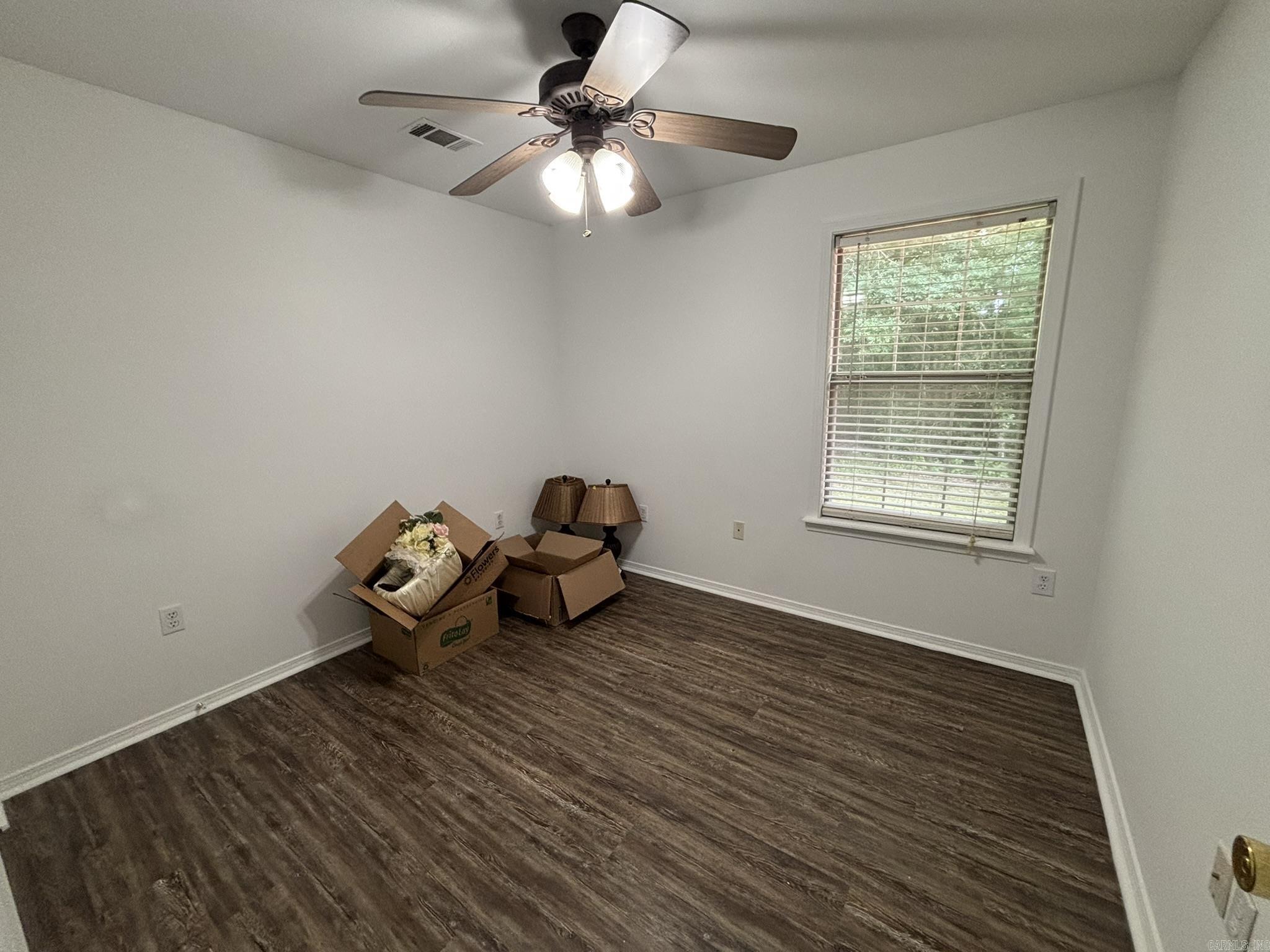 131 willow creek  Dardanelle, AR