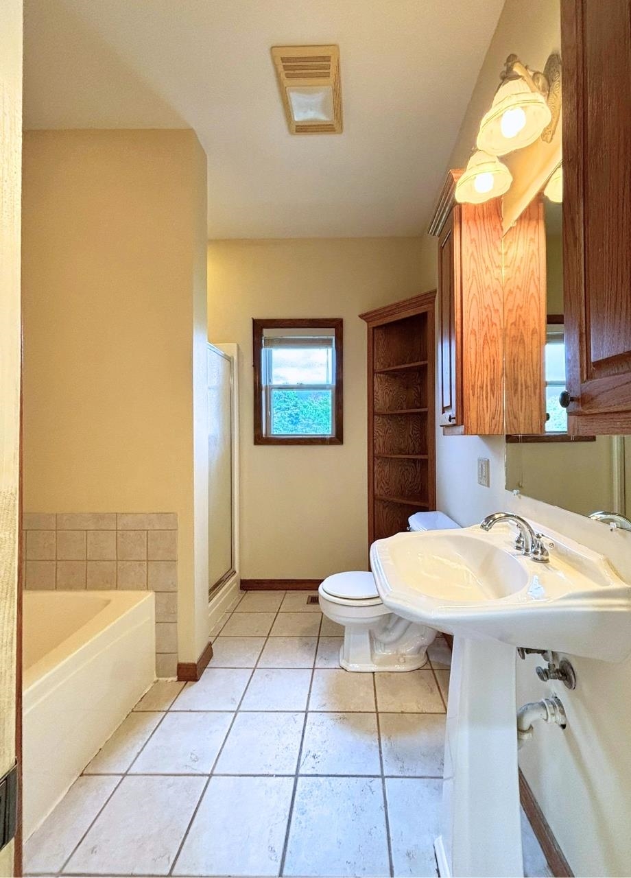 352 Wild Rose  Melbourne, AR