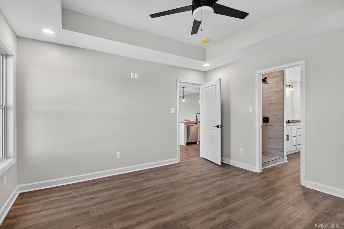 1088 Duke Drive Bauxite, AR 72011