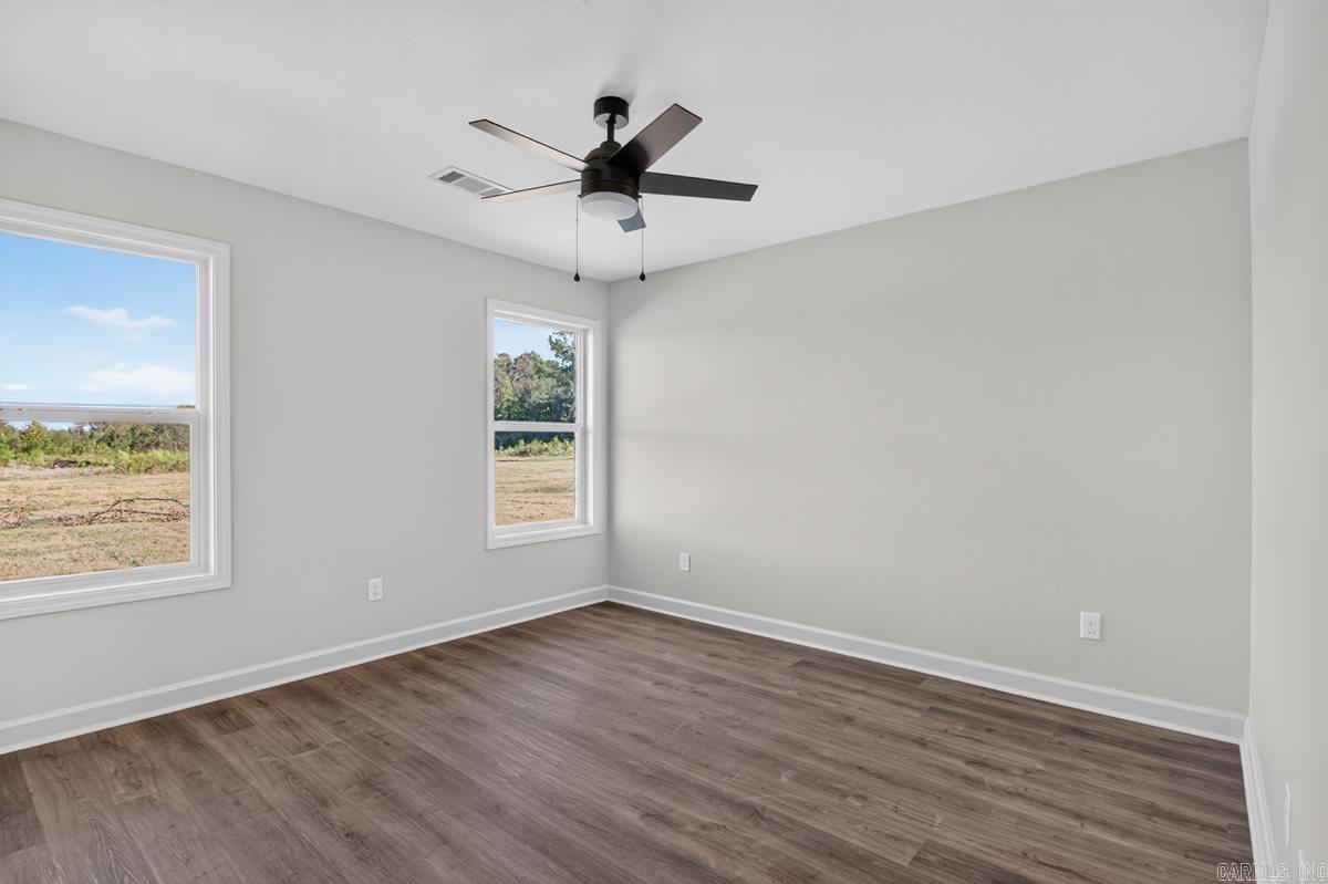 1088 Duke Drive Bauxite, AR 72011