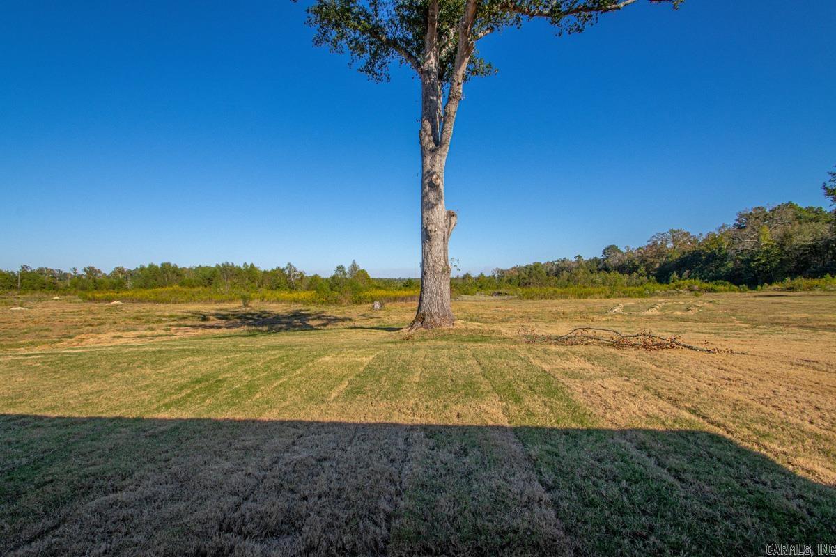 1088 Duke Drive Bauxite, AR 72011