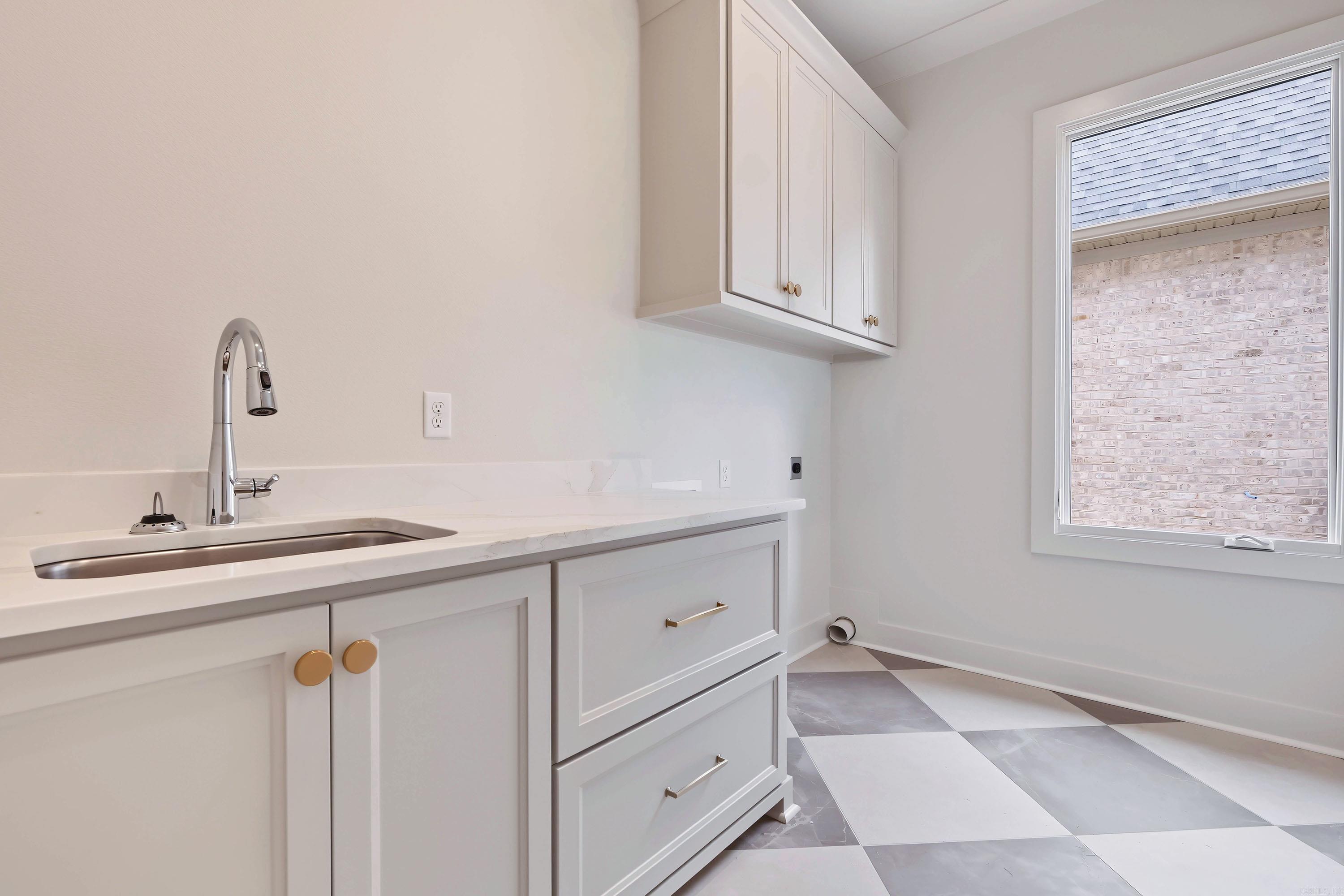 37 Miramont Circle Little Rock, AR 72223