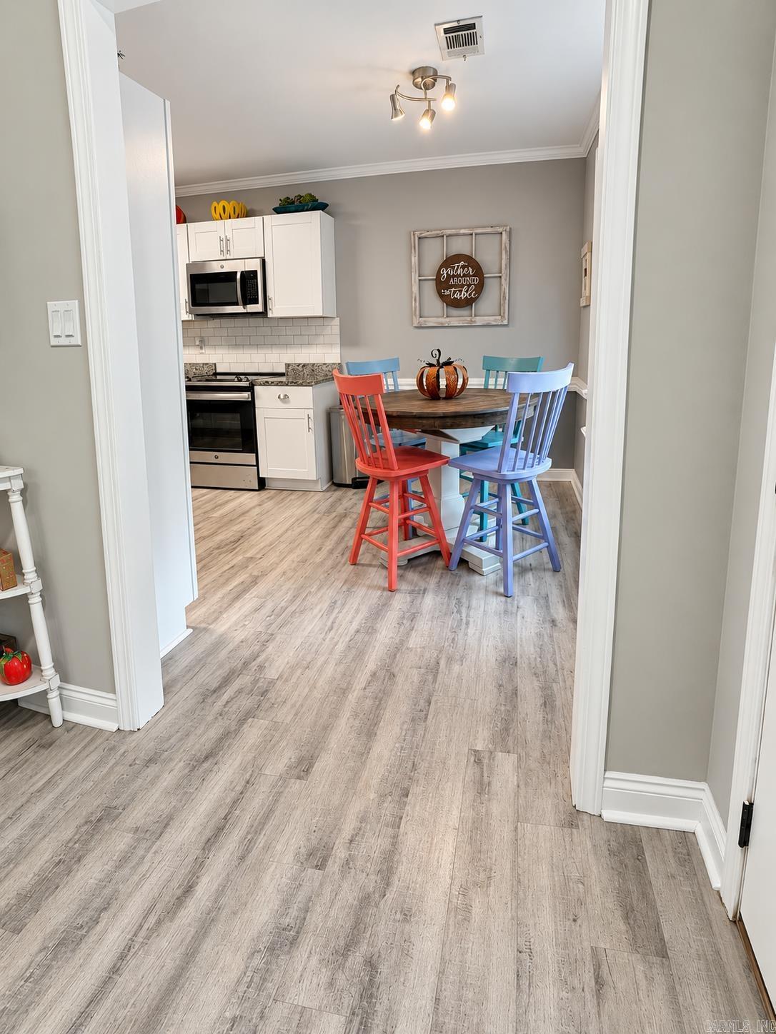 209 Rodney Guthrie Drive — photo 4