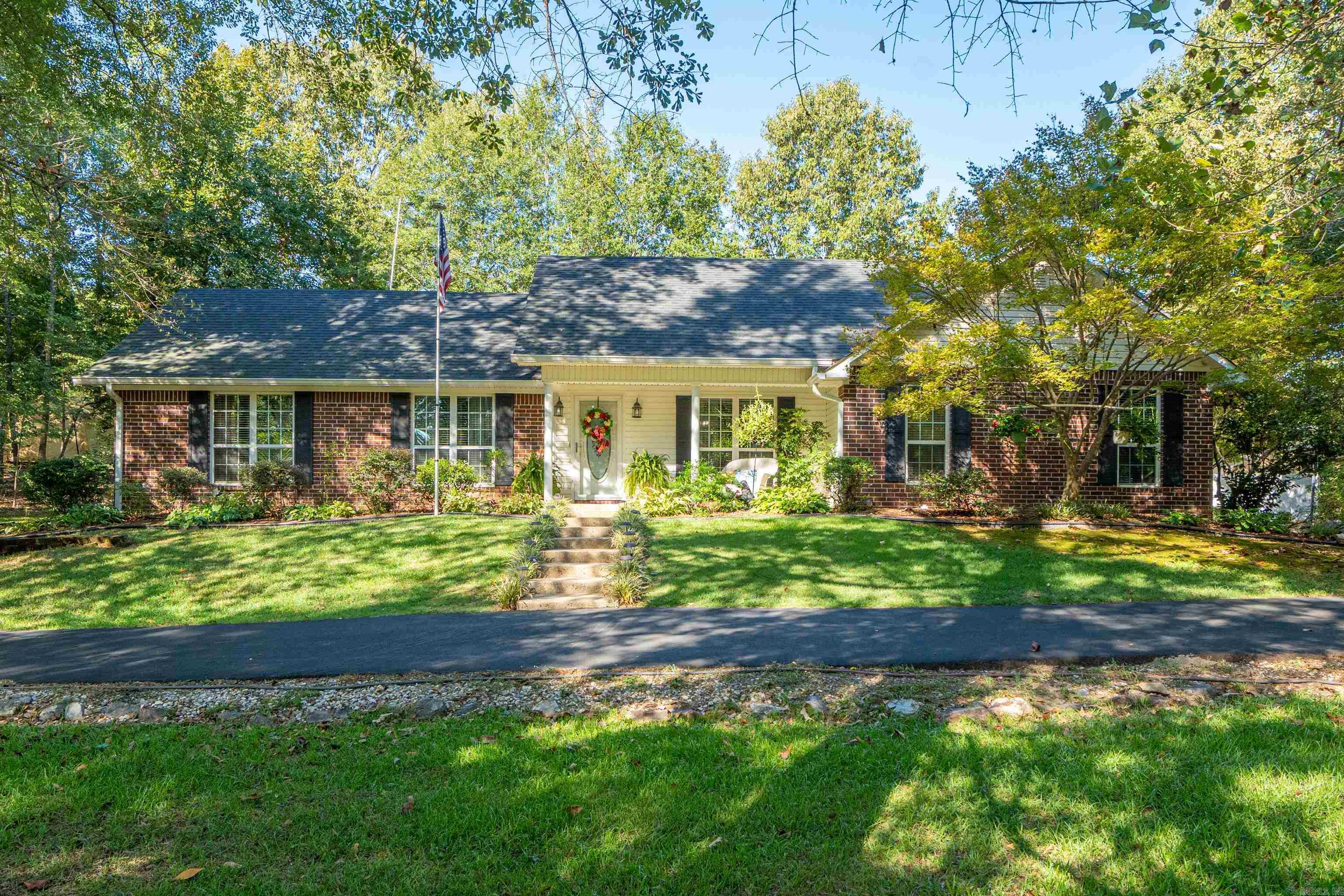 291  Whispering winds Dr  Traskwood, AR