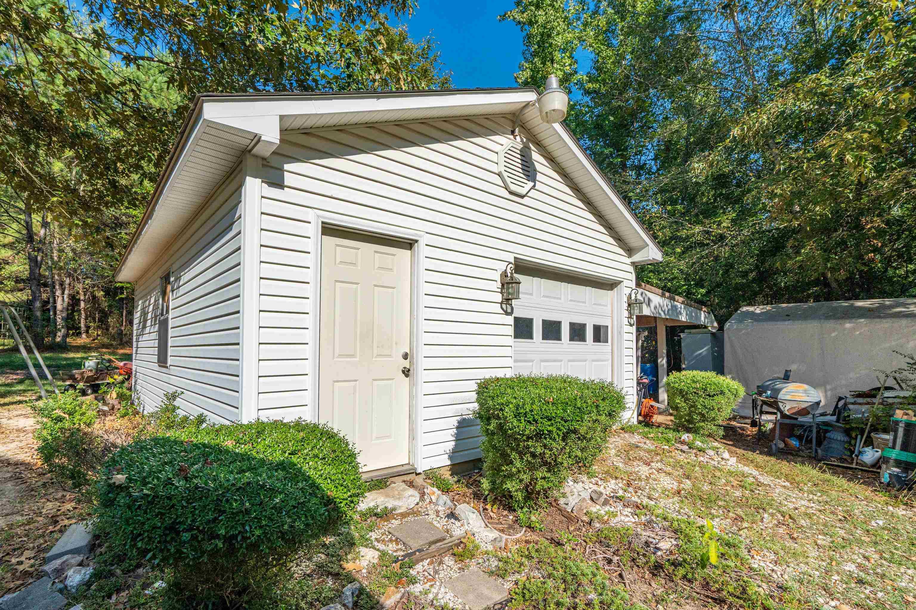291 Whispering winds Dr  Traskwood, AR