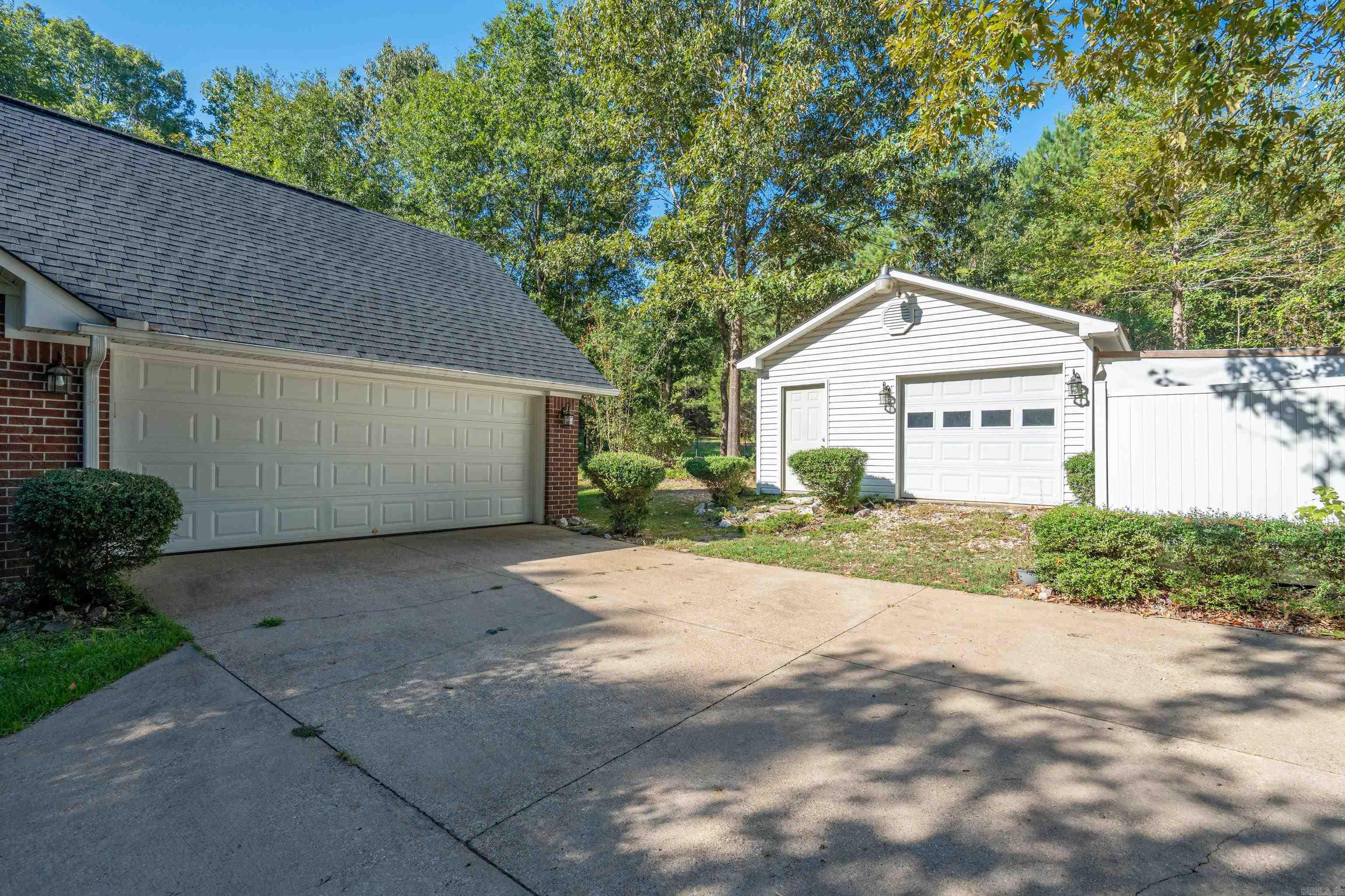 291 Whispering winds Dr  Traskwood, AR