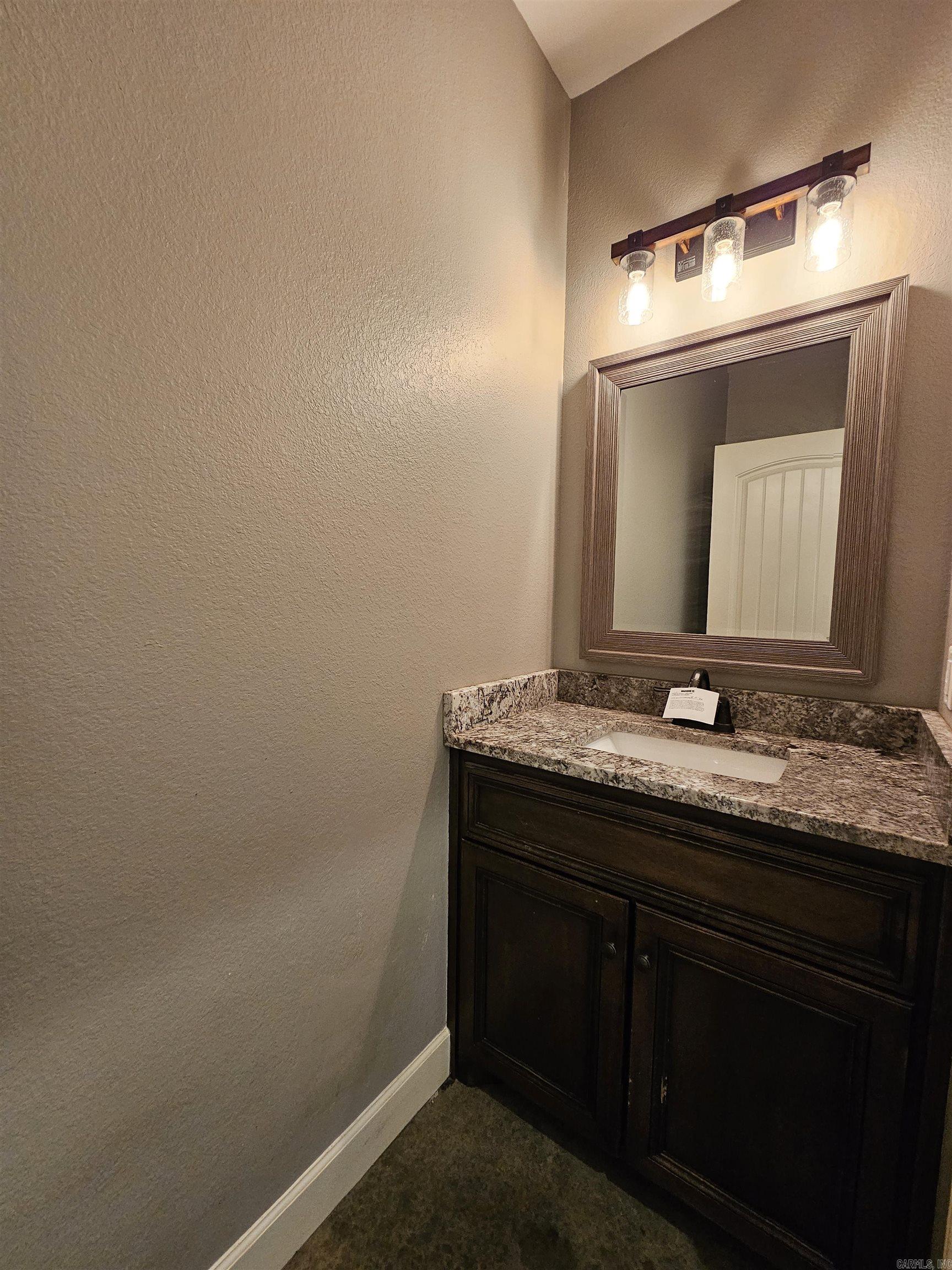 50 Ruthie Greenbrier, AR 72058