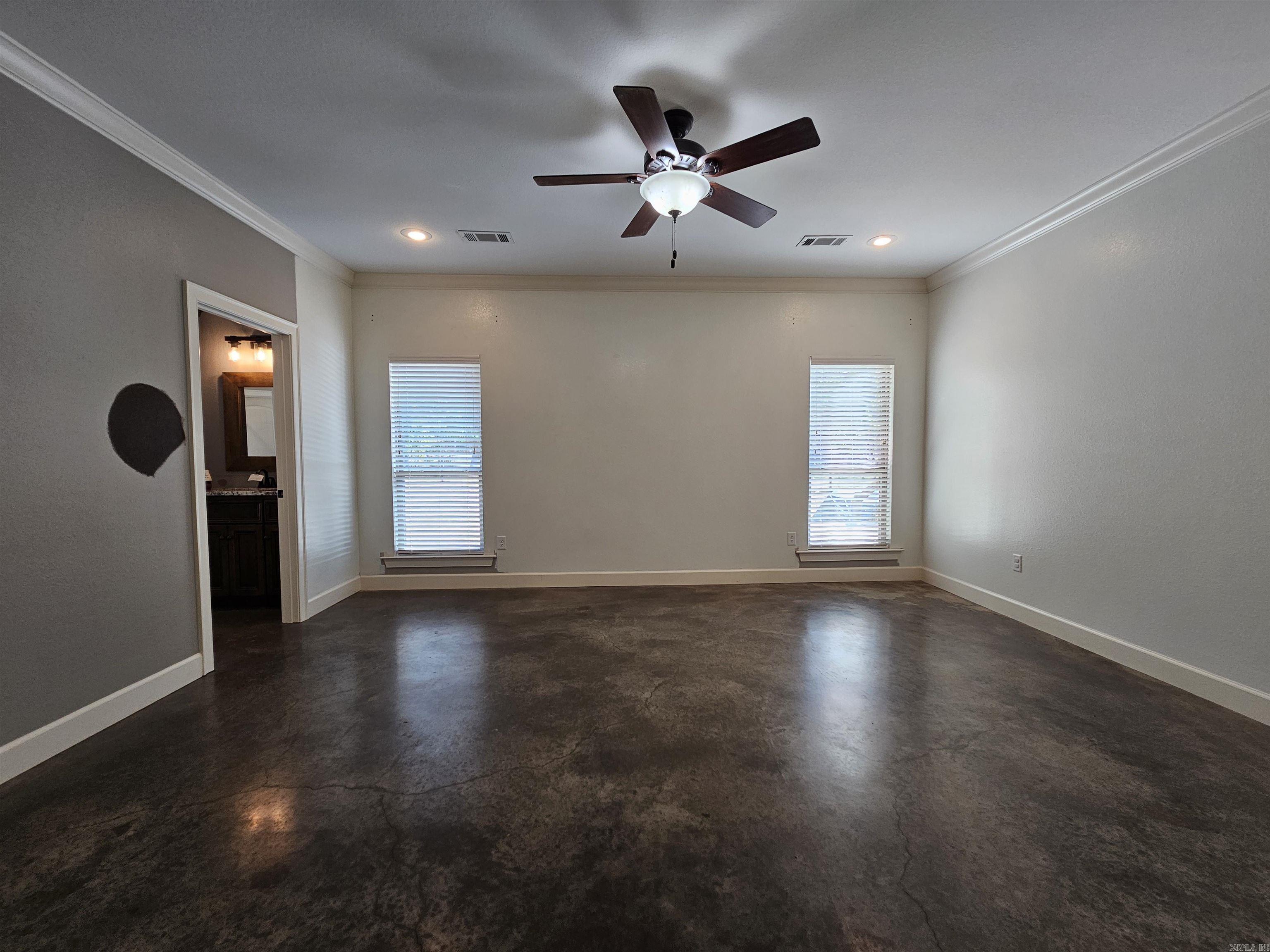 50 Ruthie Greenbrier, AR 72058