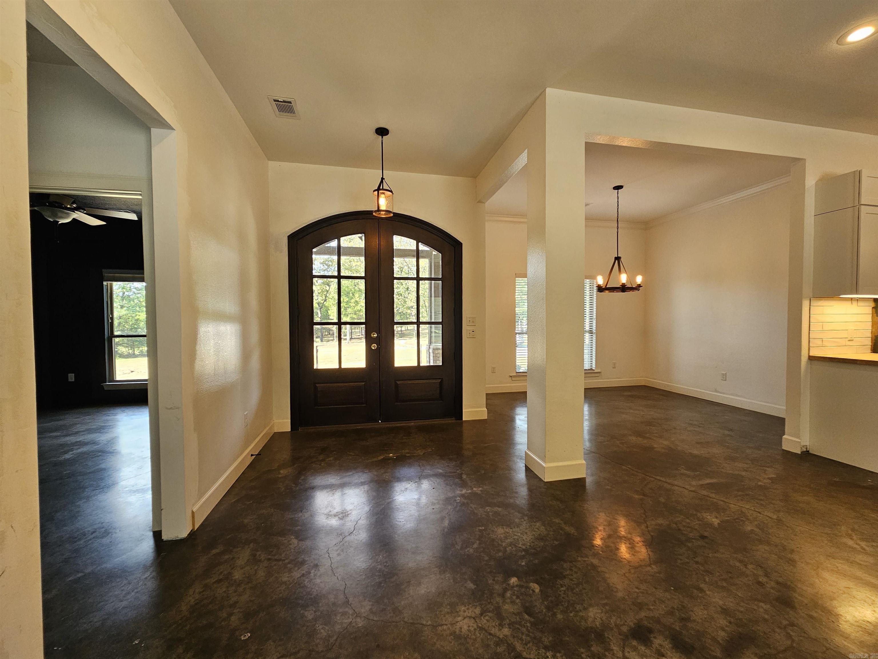 50 Ruthie Greenbrier, AR 72058