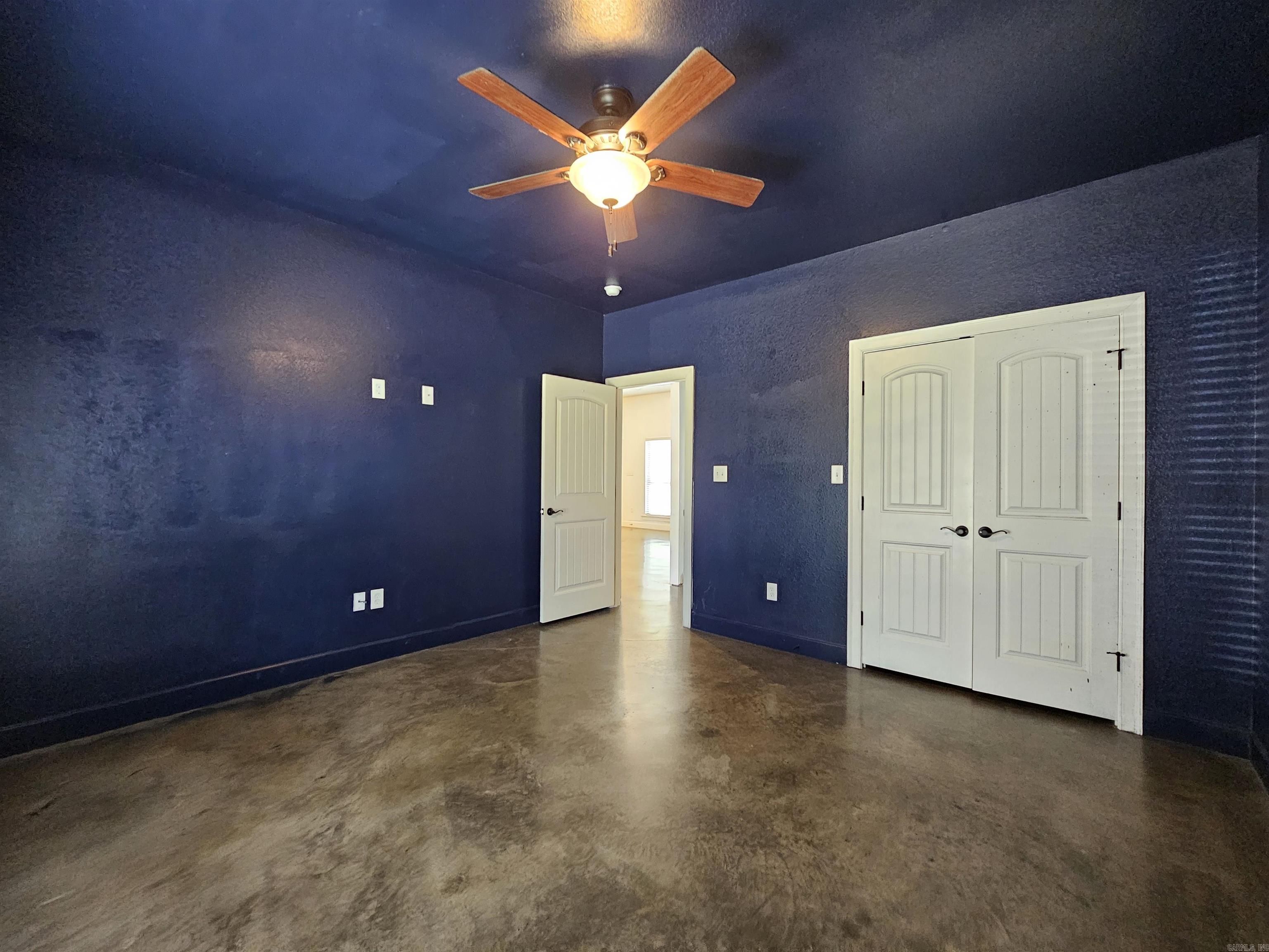 50 Ruthie Greenbrier, AR 72058