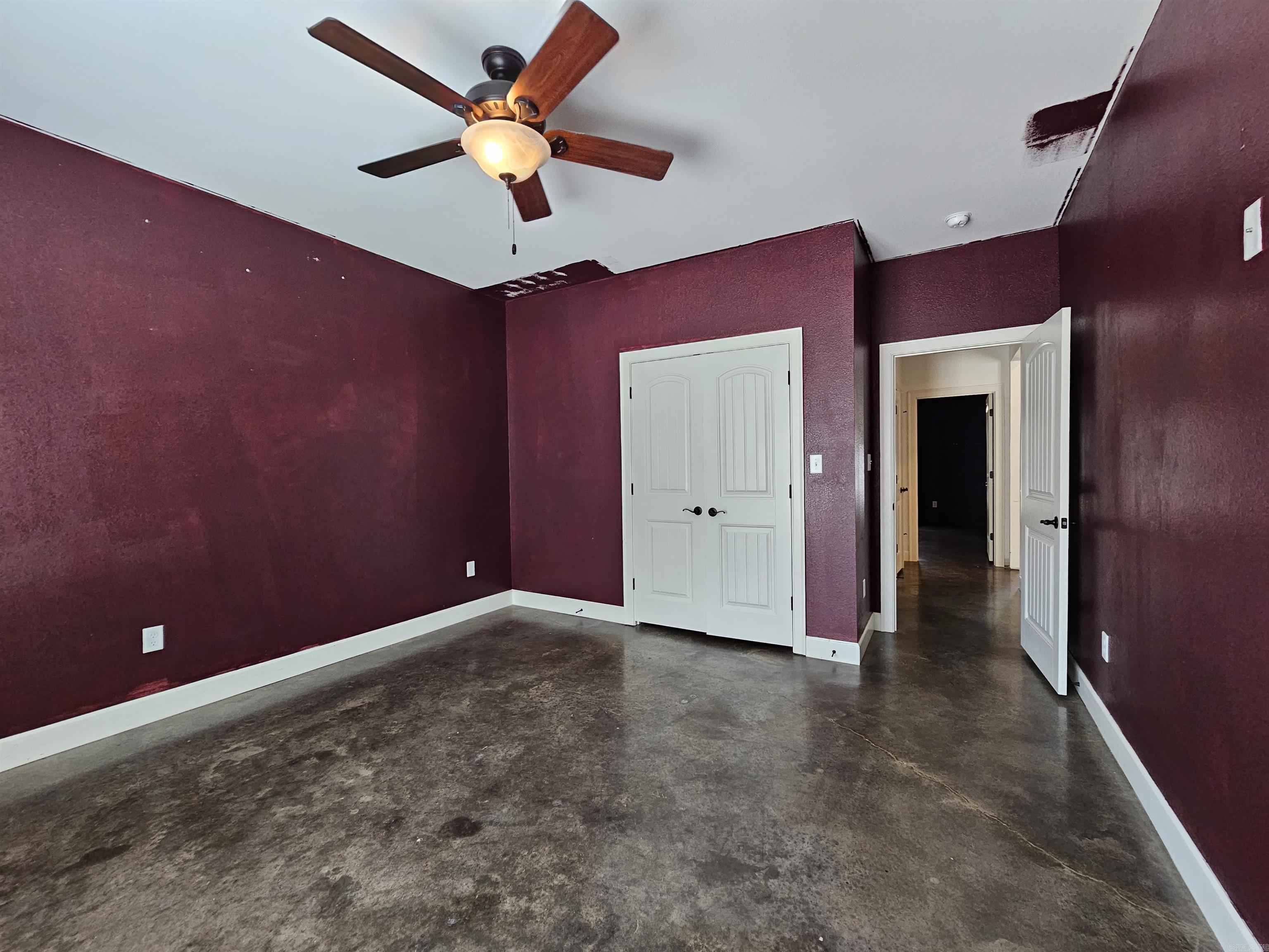 50 Ruthie Greenbrier, AR 72058