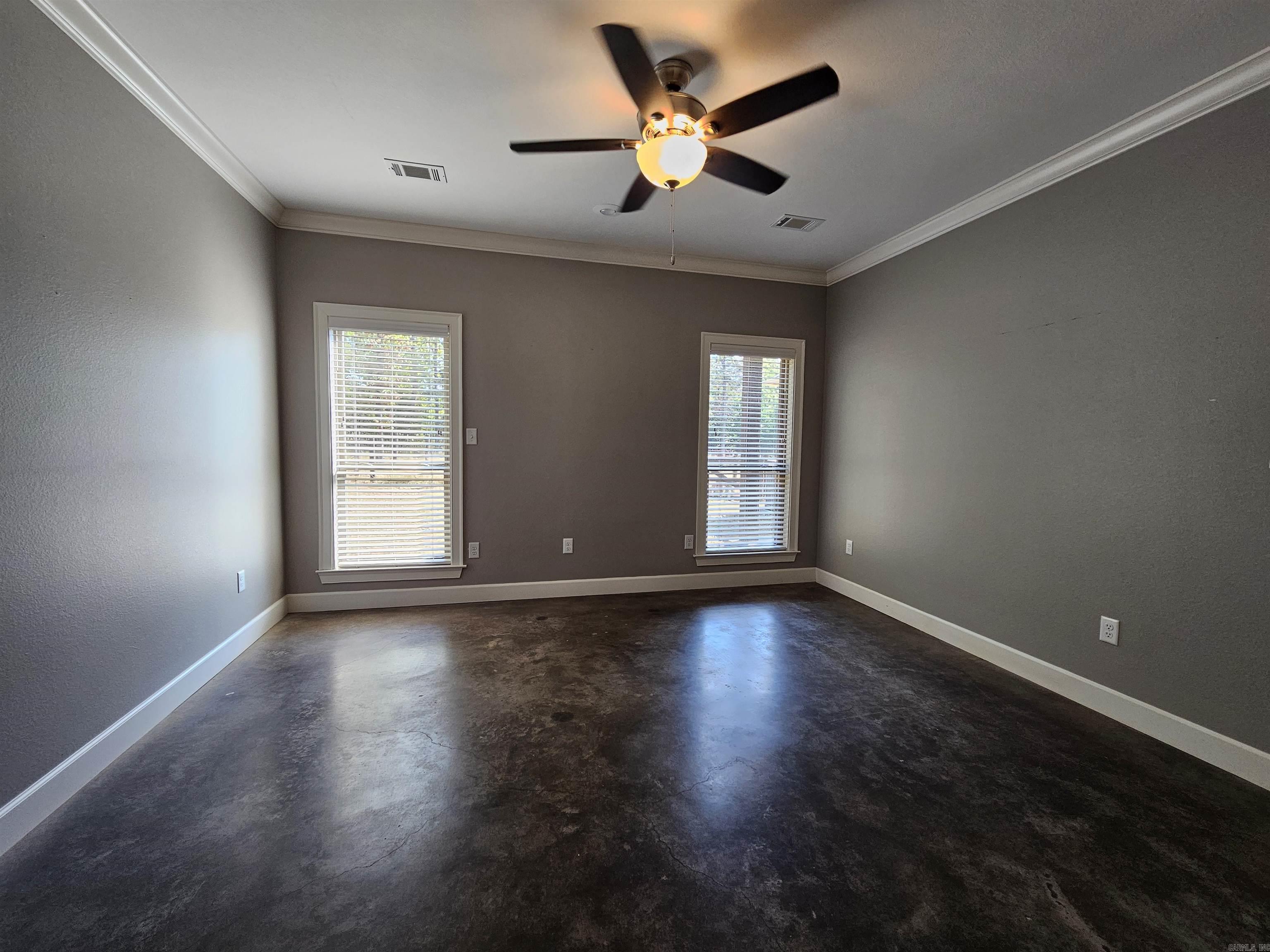 50 Ruthie Greenbrier, AR 72058